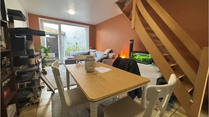 Comfortabele 2-slaapkamerwoning met stadsterrasje te koop in Brugge foto 2