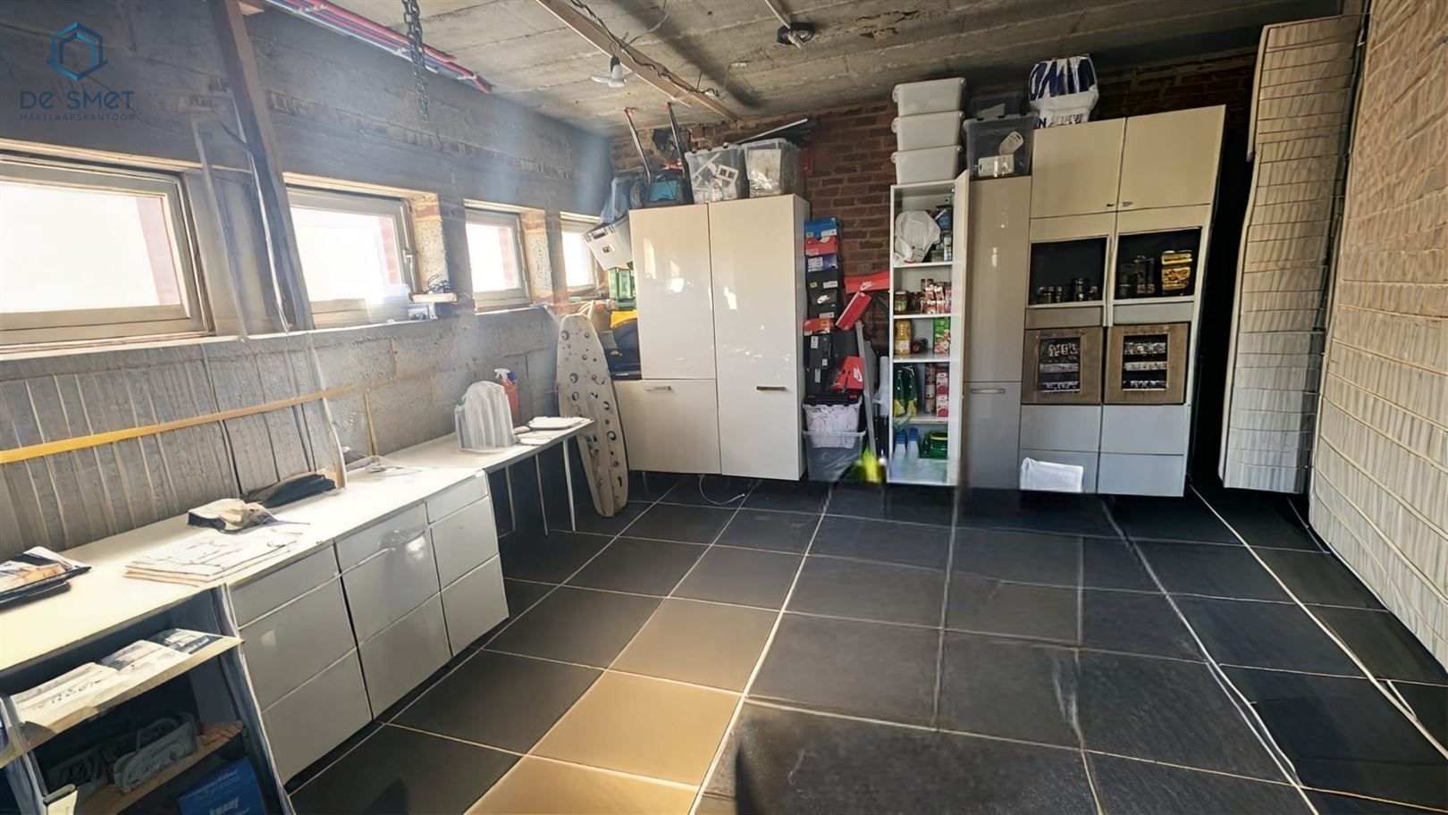 perfect gerenoveerd woonhuis met thuiskantoor of commerciële ruimte en 4 slaapkamers   foto 21