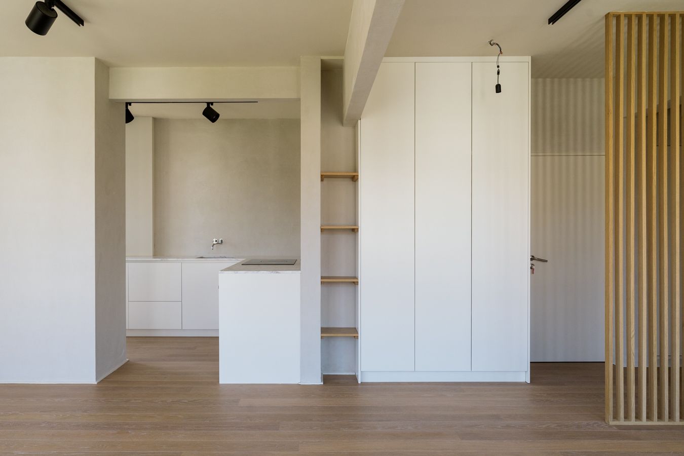 Napels(straat) zien en sterven: design appartement op het Eilandje foto {{pictureIndex}}