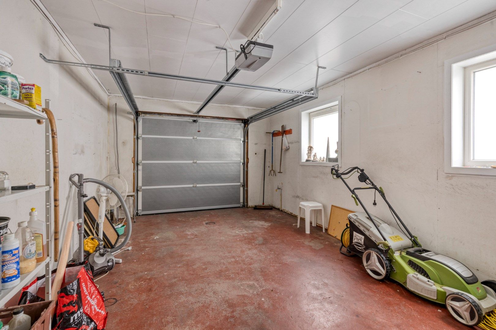 Bungalow met 3 slaapkamers en garage in rustige buurt! foto 14