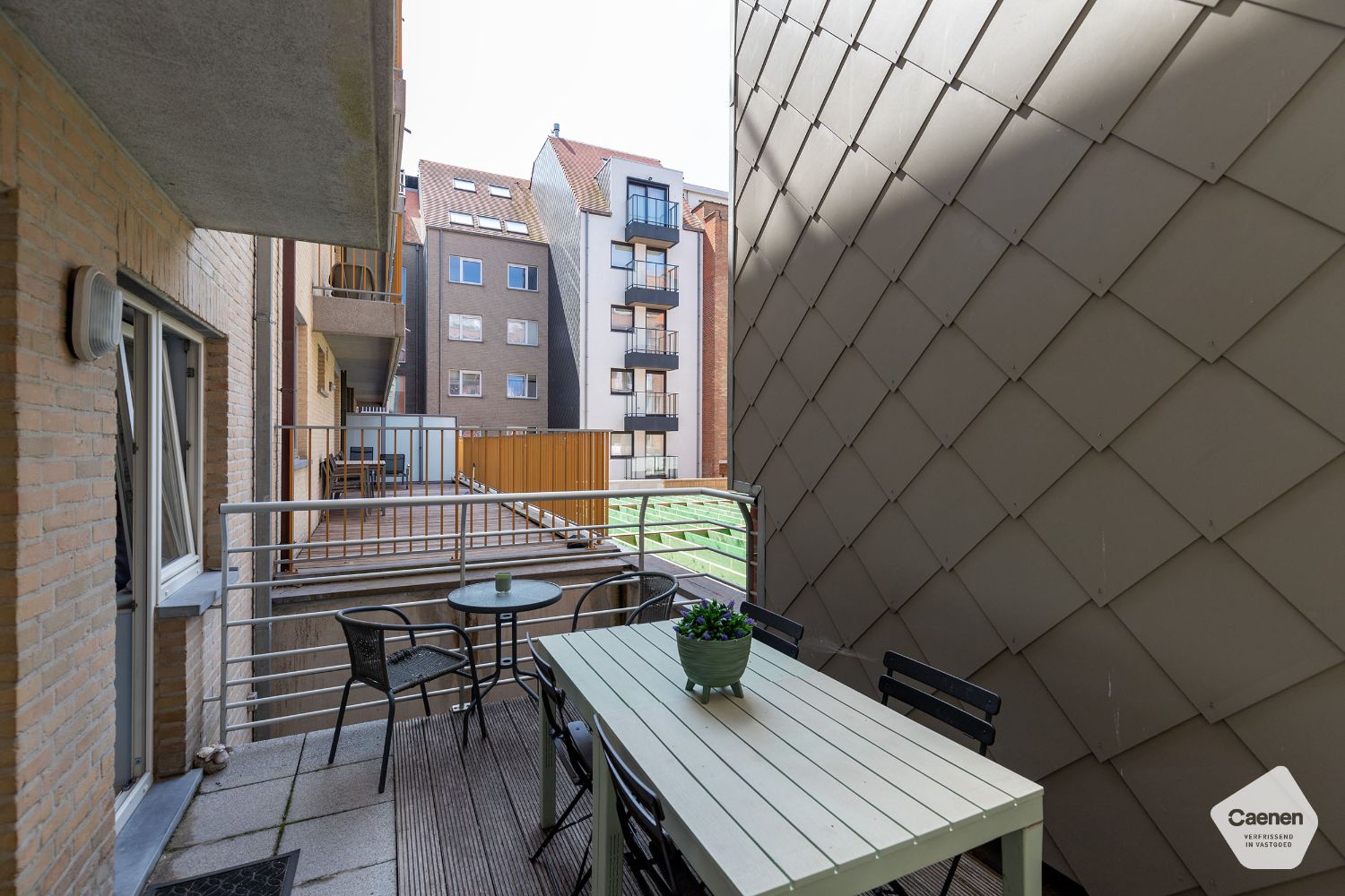 Instapklaar appartement met 2 slaapkamers en zijdelings zeezicht foto 8