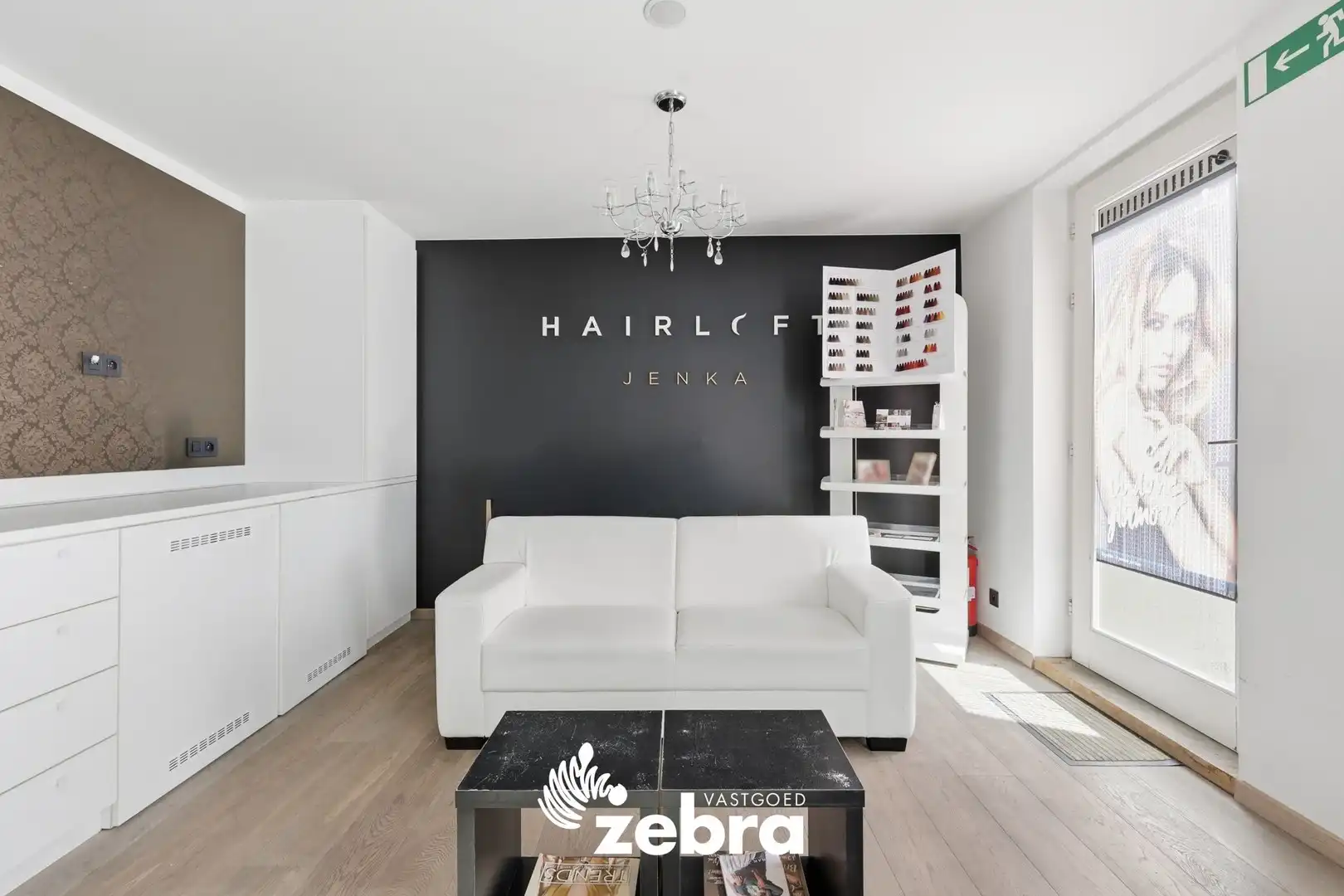 Veelzijdig handelspand op commerciële ligging in Tielt! foto 14