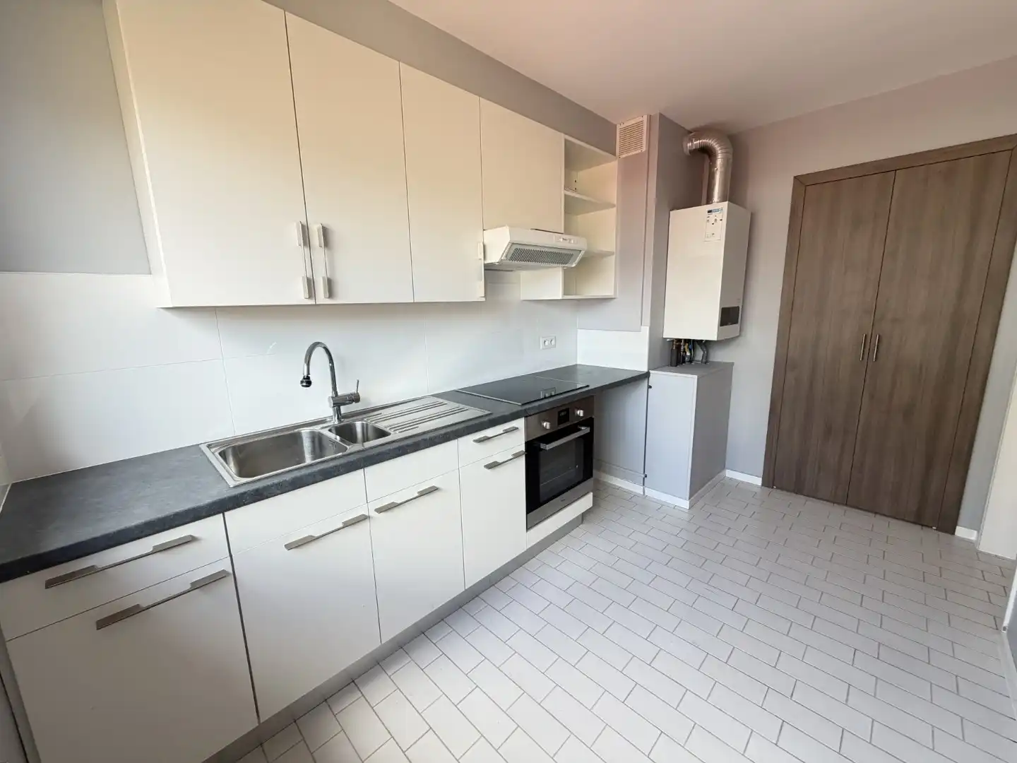 Appartement te huur in Halle met 2 slaapkamers foto 9