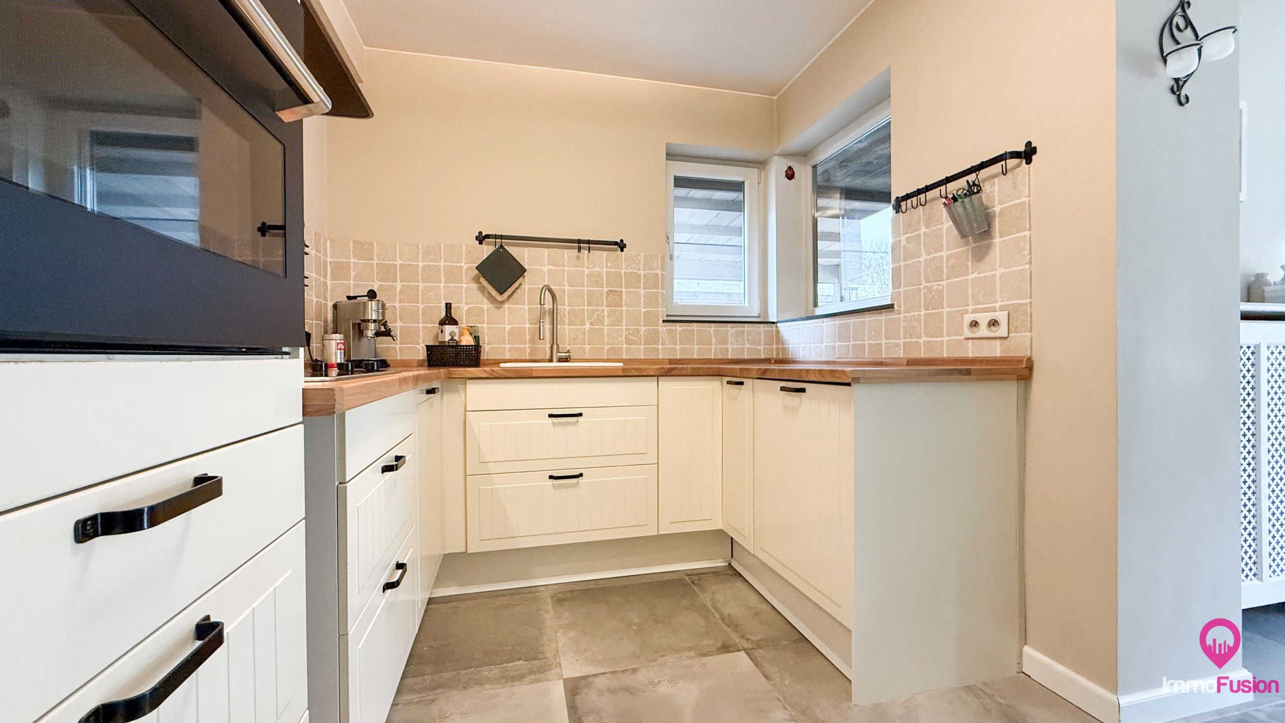 Instapklare gezinswoning met 3 slpks en zonnige tuin! foto 13