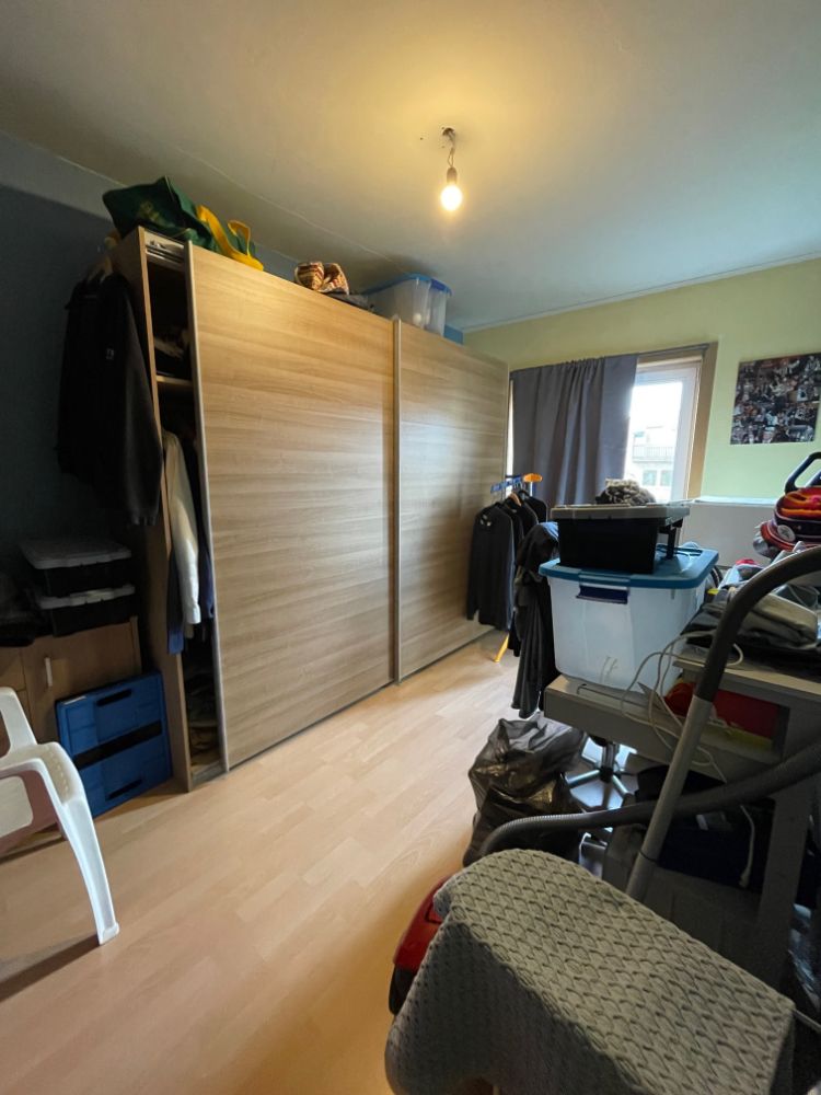 Ongemeubeld appartement met twee slaapkamers en ruime garagebox te Uitkerke. Het appartement ligt in een gebouw zonder lift. foto 10