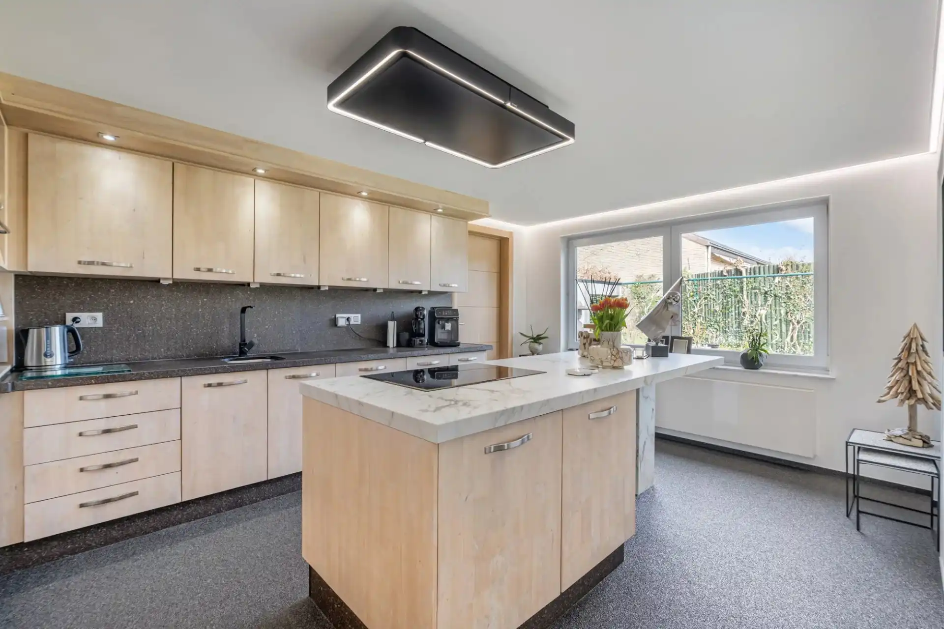 Rustig gelegen gezinswoning in Koersel foto 3