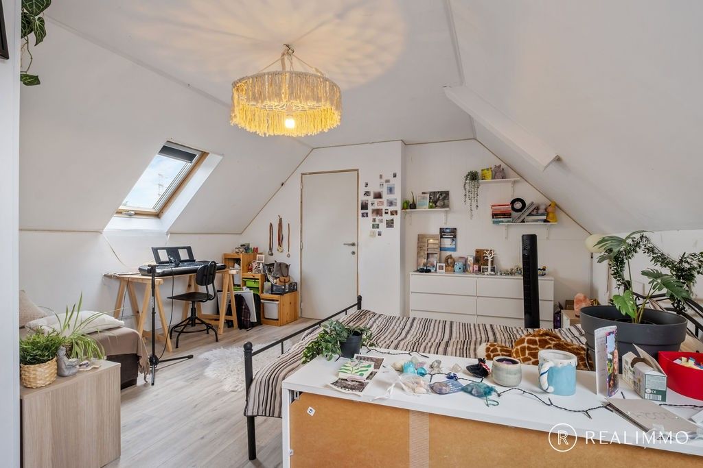 Rustig gelegen instapklare gezinswoning met praktijkruimte foto 21