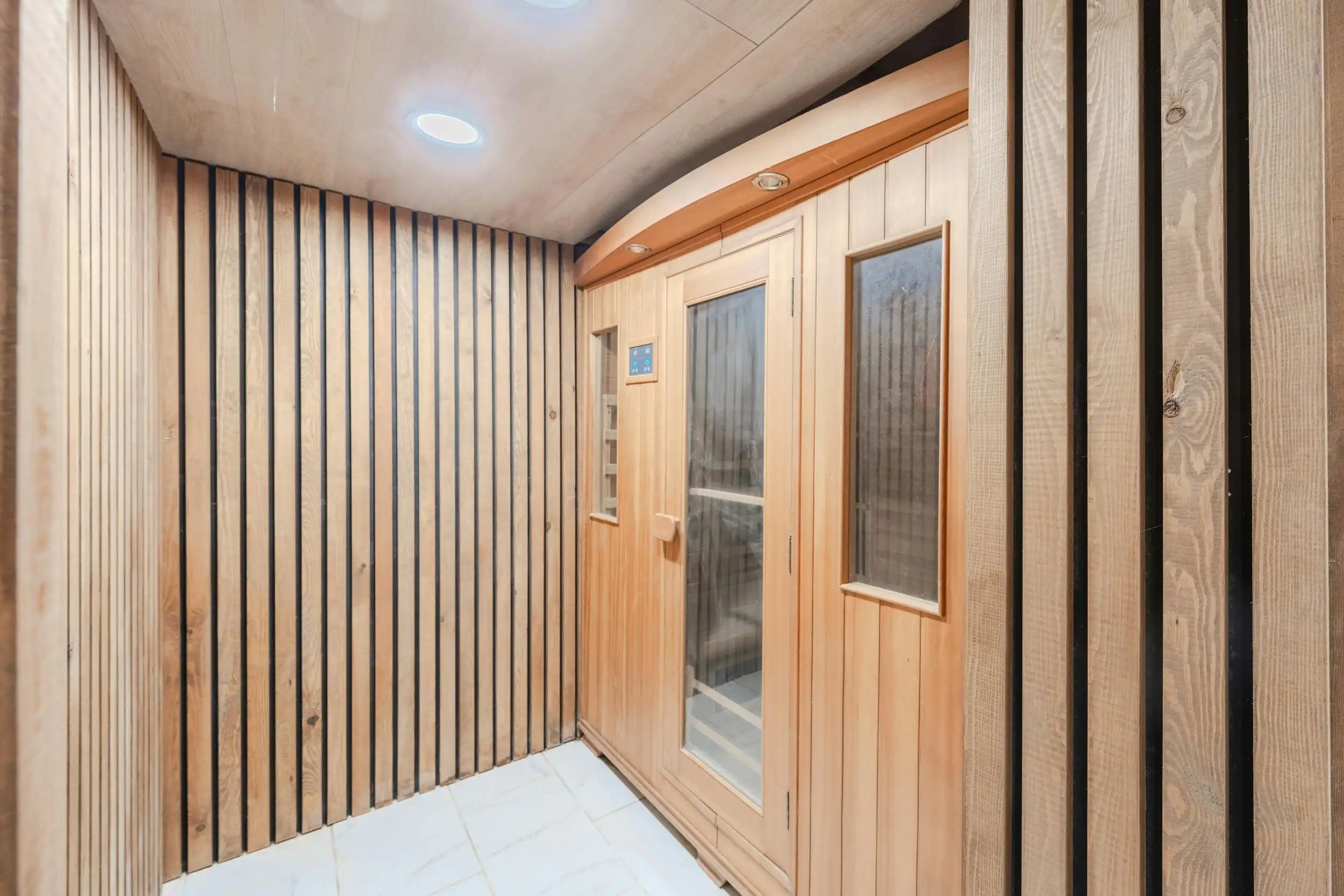 Woning met 6 slaapkamers en wellnessfaciliteiten te Oudenburg  foto 45