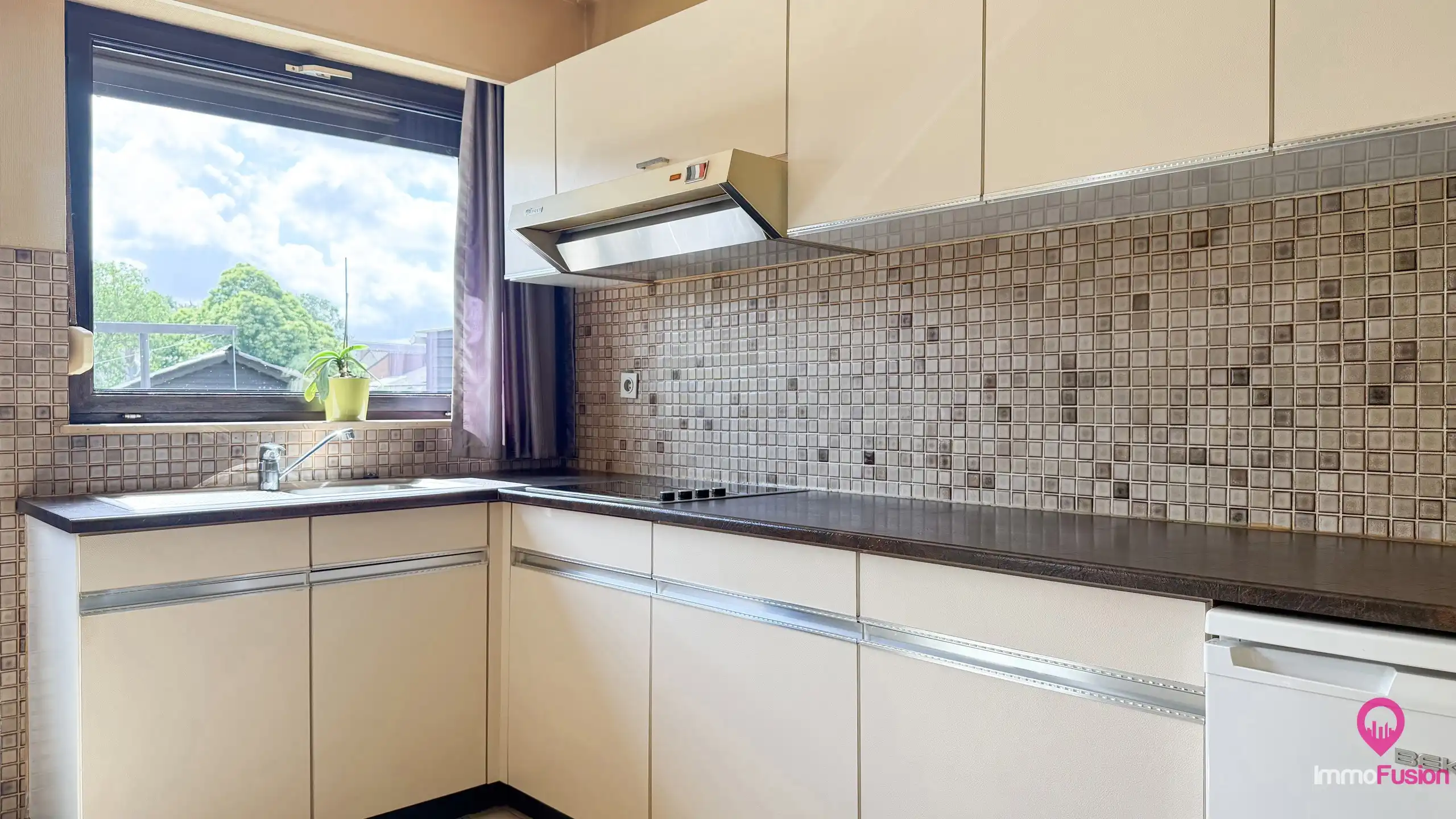 Mooi verzorgde gelijkvloerse woning met 3 slpkms en tuin! foto 8