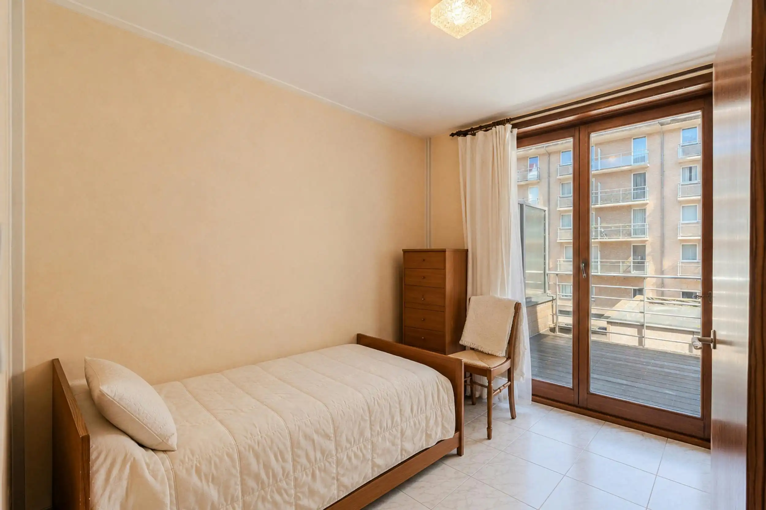 Appartement met 2 slaapkamers op toplocatie te Nieuwpoort foto 9