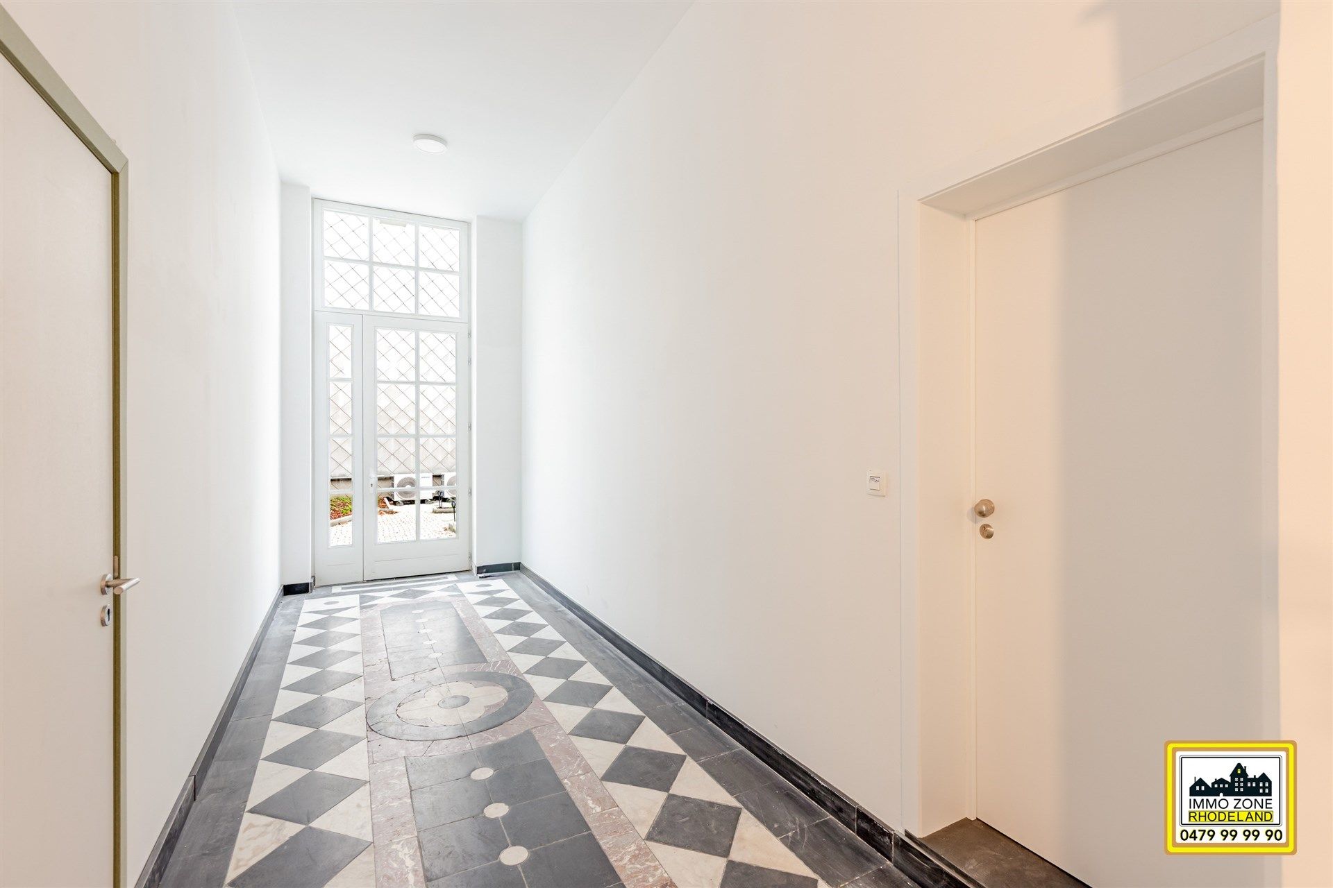 Prachtig gerenoveerd appartement in historisch pand. foto 23