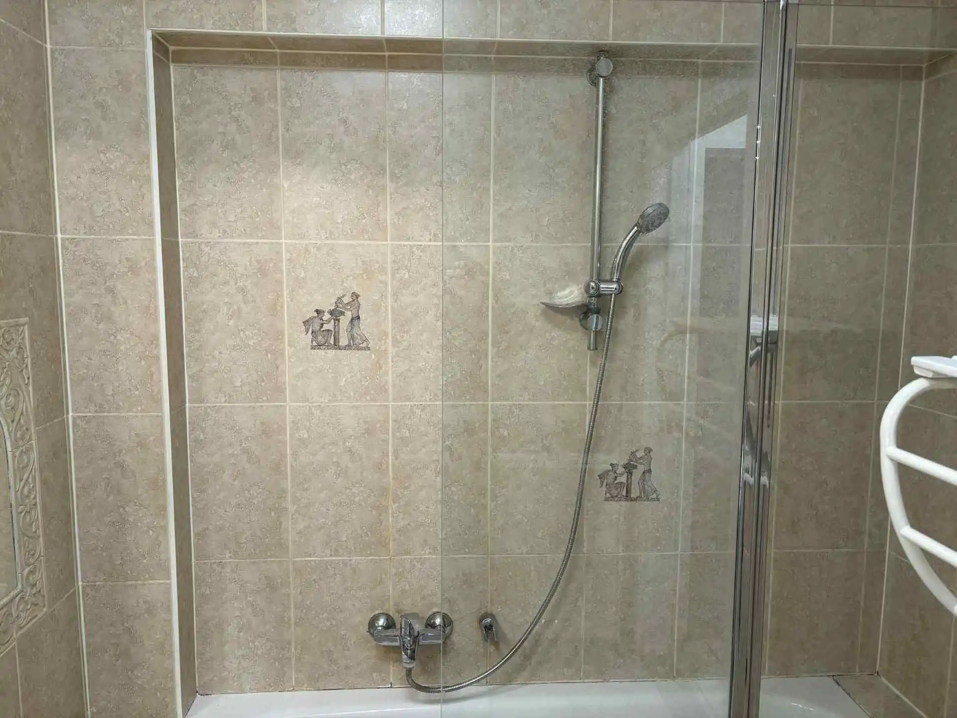 HERZELE - Ruim appartement vlakbij station foto 10