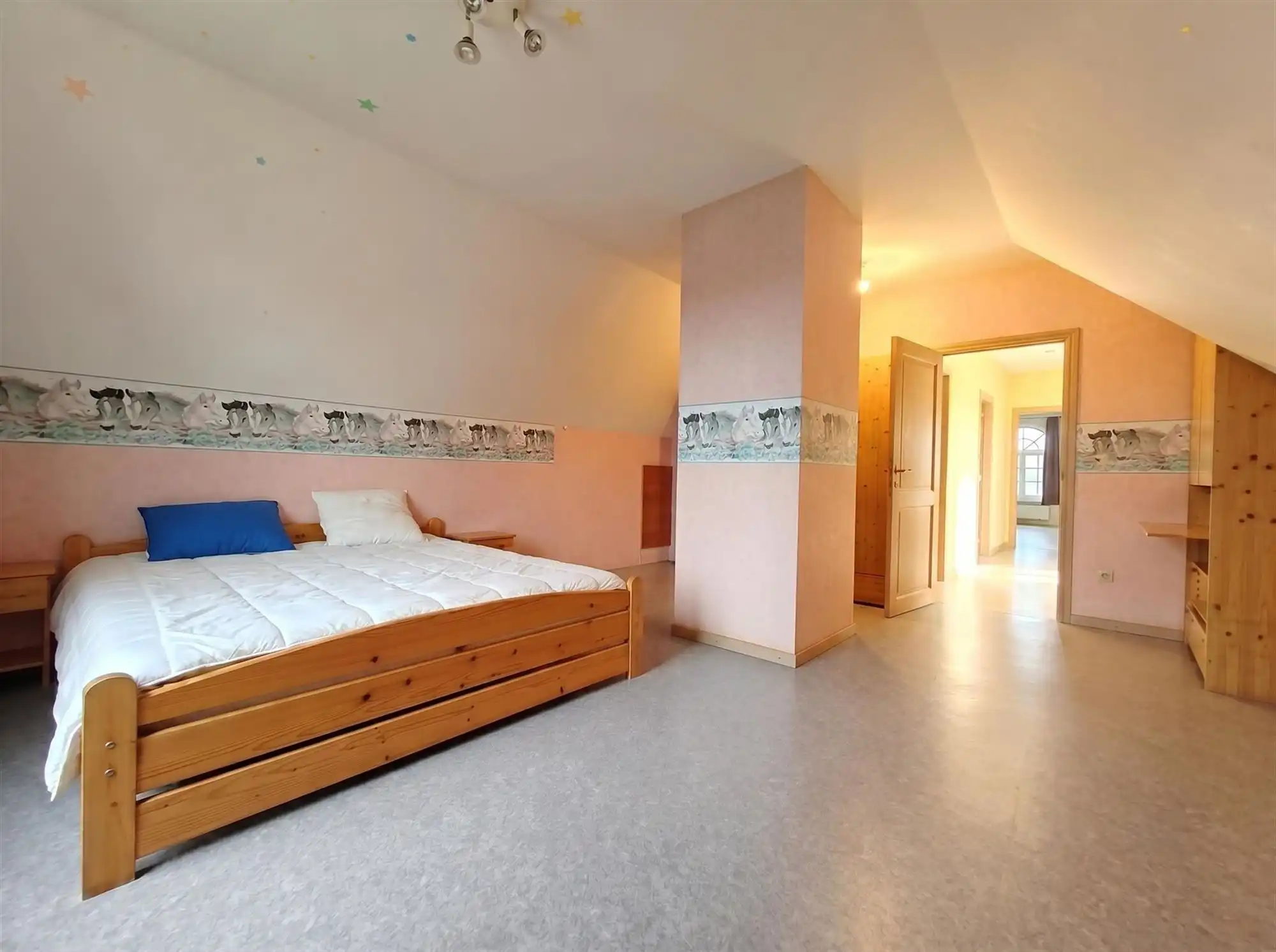 Exclusieve eigendom met ruime gezinswoning en uitzonderlijk ontwikkelingspotentieel in Beerzel foto 12