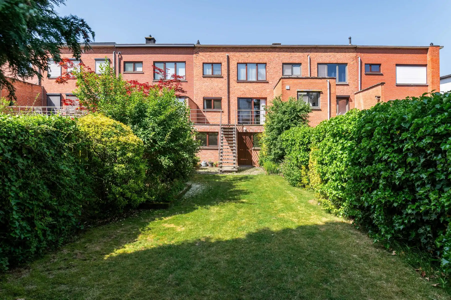 Verzorgde beletage met diepe tuin en ligging nabij het centrum foto 5