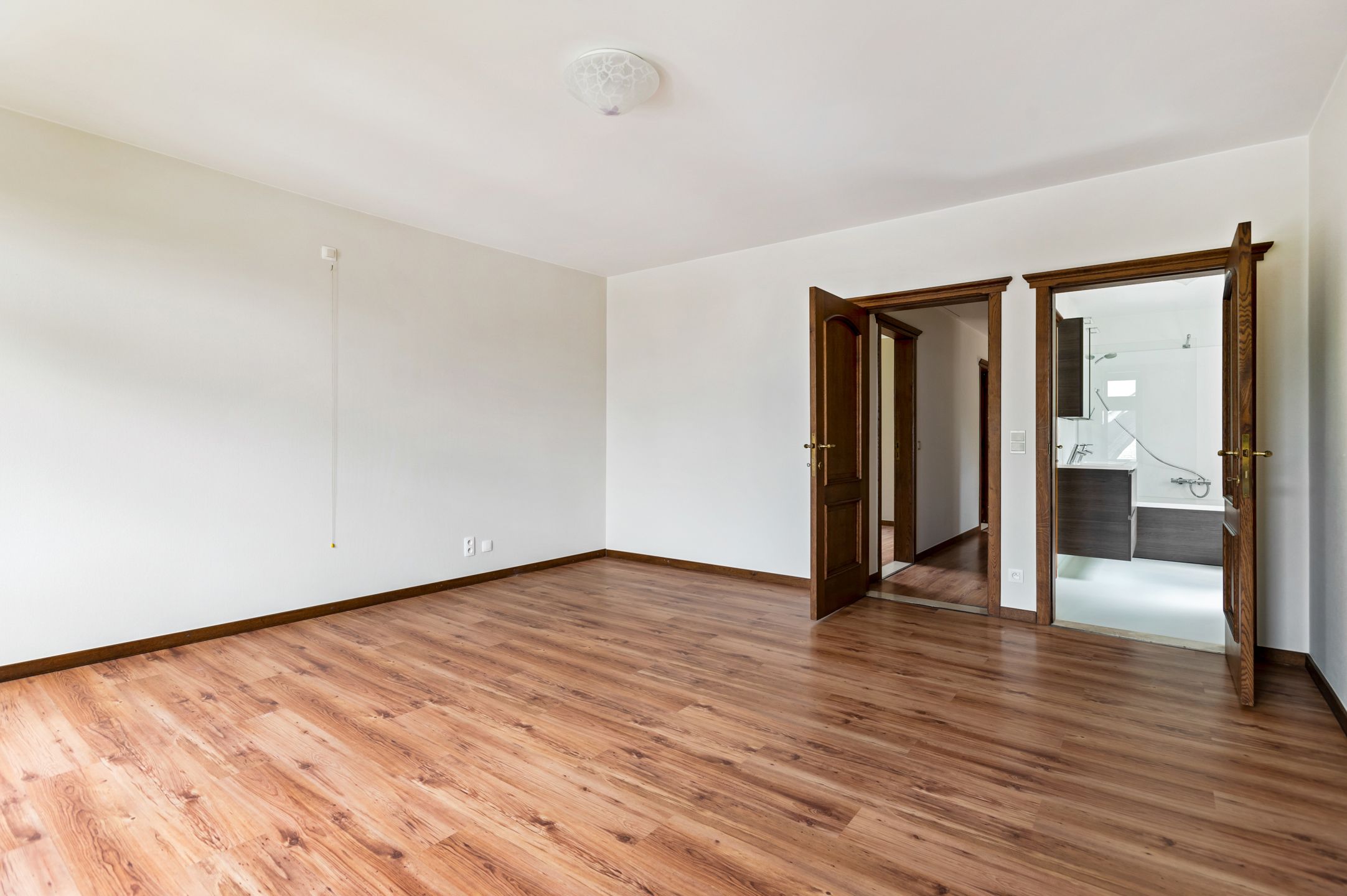Gezinswoning met 4 slaapkamers en dubbele garage te Turnhout foto 16
