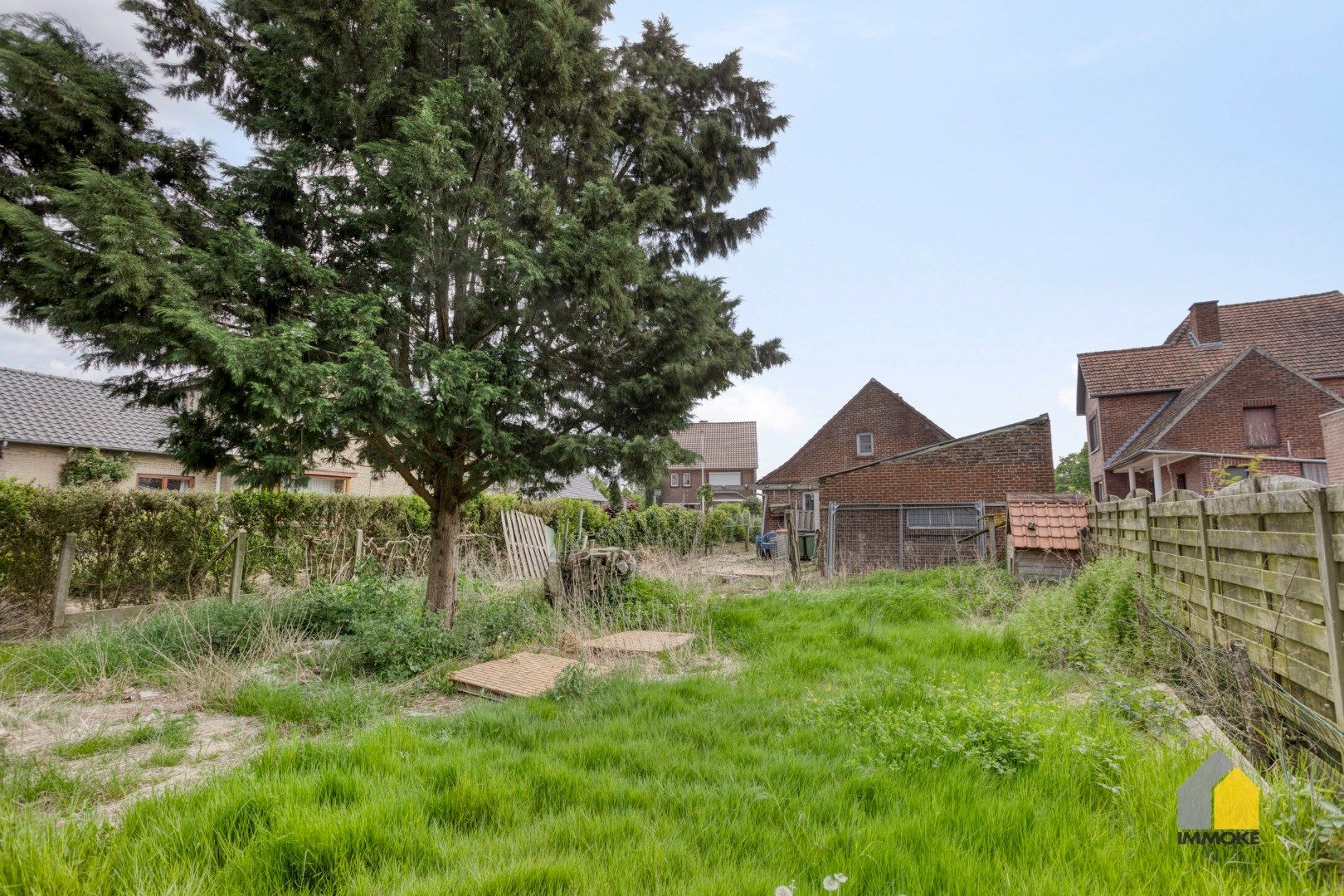 Volledig te renoveren woning op een perceel van 11 a 74 ca. foto 7