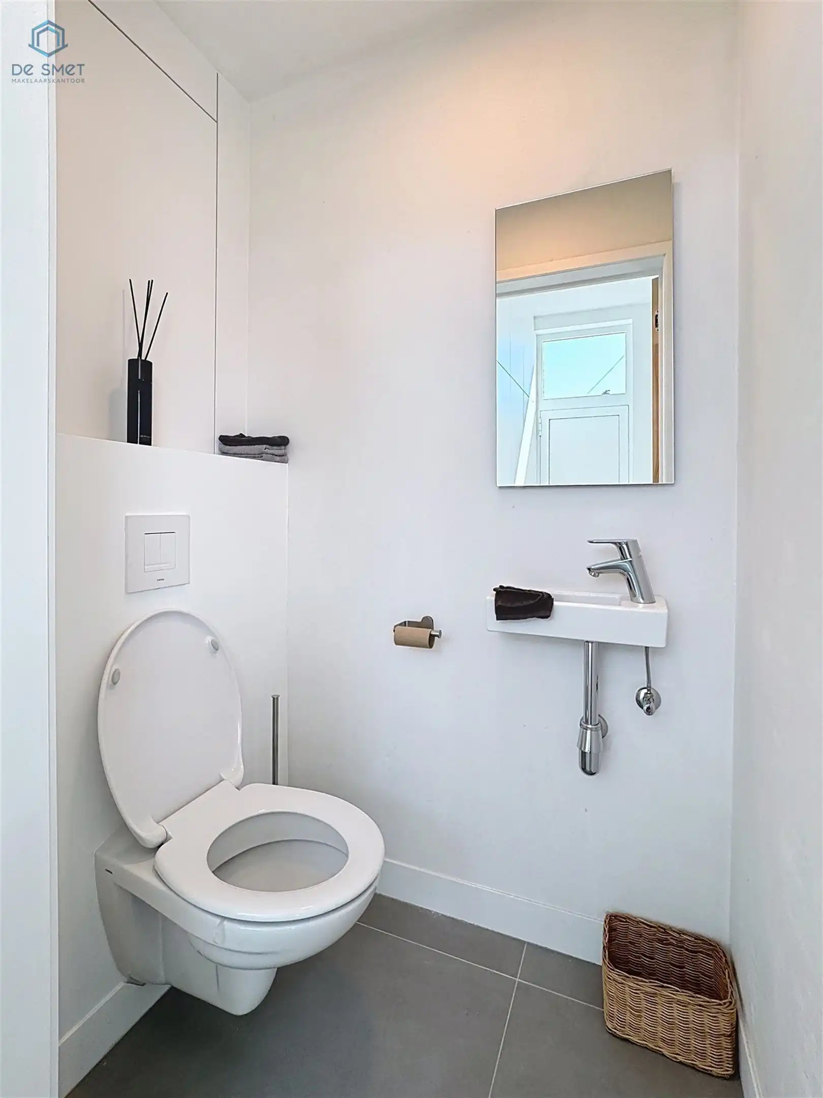 PRACHTIGE BEN-NIEUWBOUWWONING MET 3 SLPK, DRESSING, INBOUWKASTEN & TUIN ZARLARDINGE foto 7