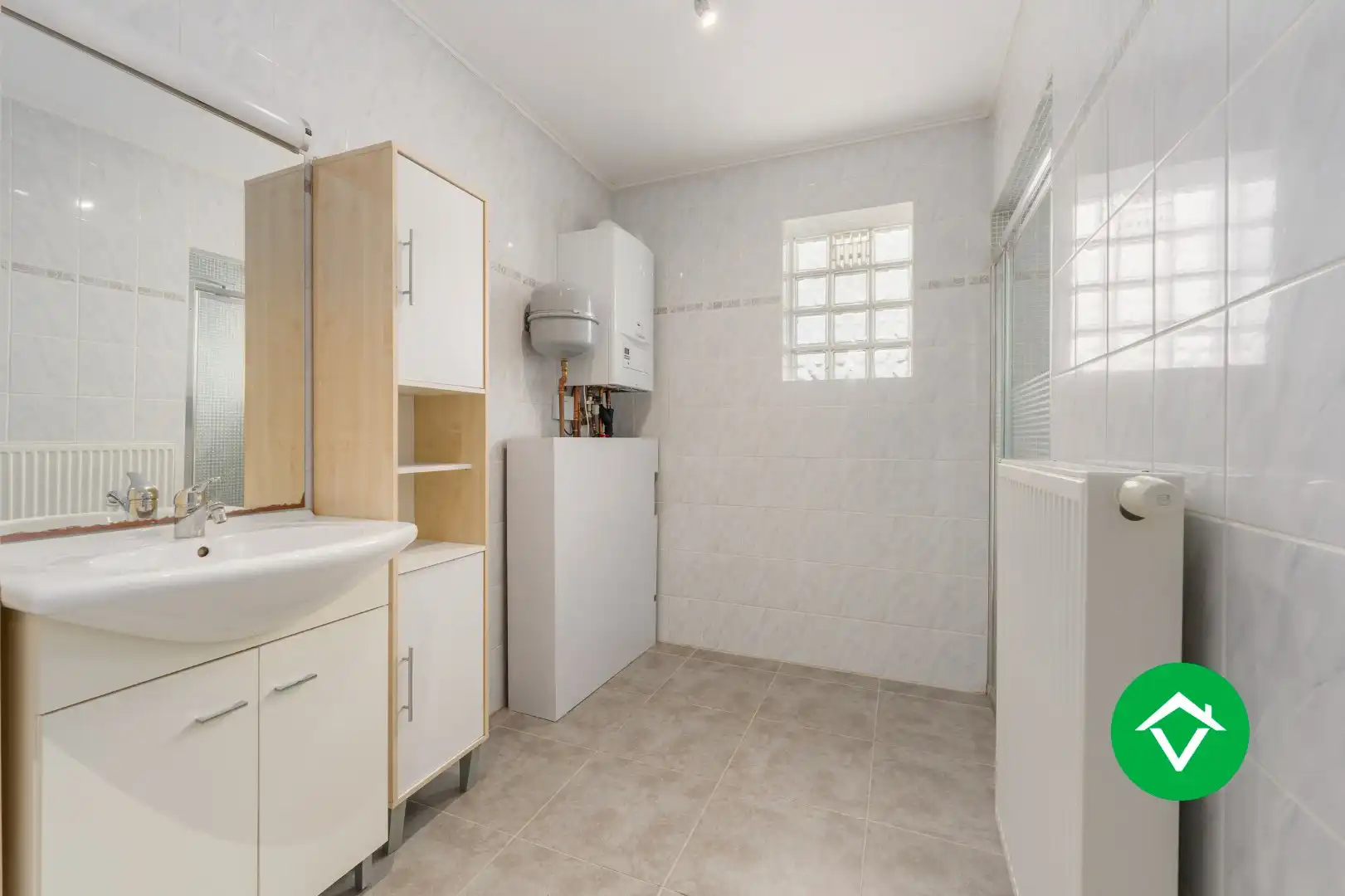 Alleenstaande woning met garage te Koekelare foto 12