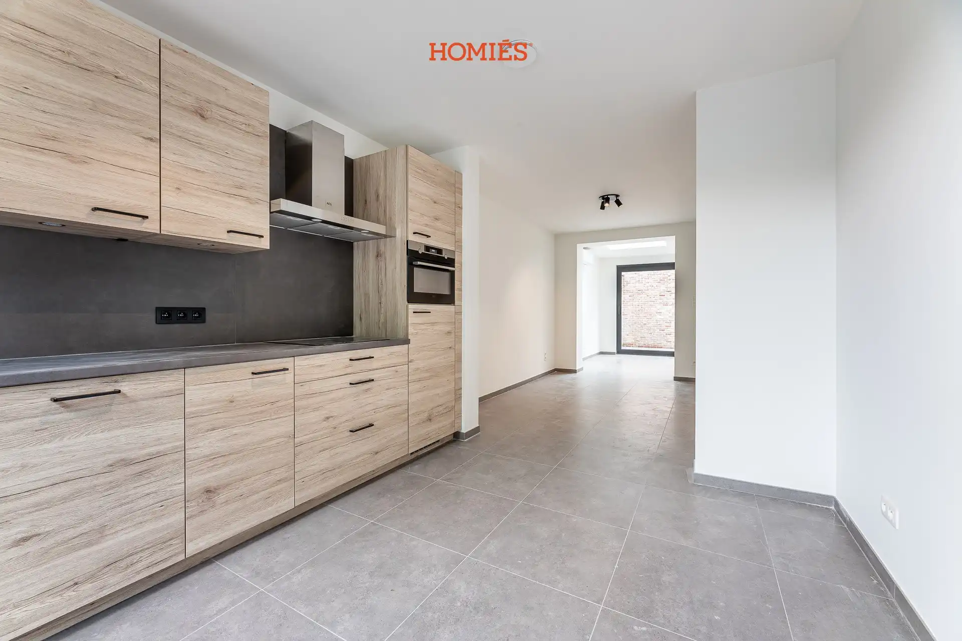 Gerenoveerde woning met 2 slpks in centrum Leuven foto {{pictureIndex}}