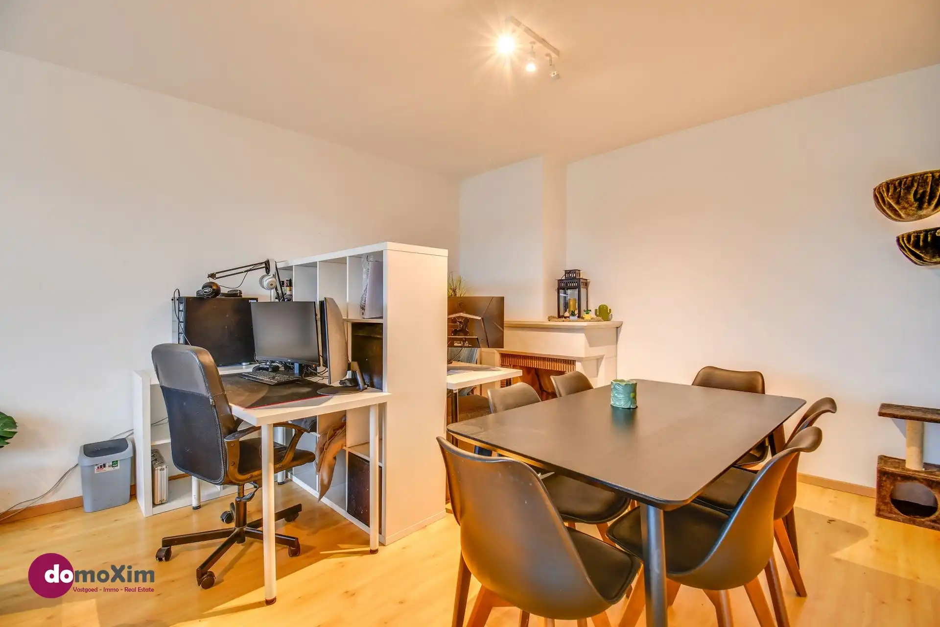 Instapklaar appartement met twee terrassen en garagebox op toplocatie in Mechelen foto 3