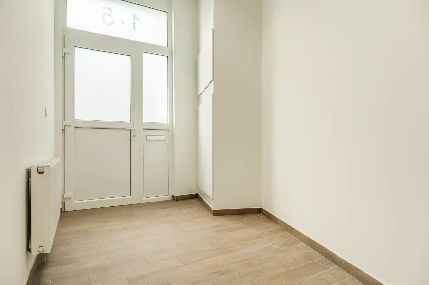 Ruime gezinswoning met 4 slaapkamers en stadstuin in Burcht! foto 7