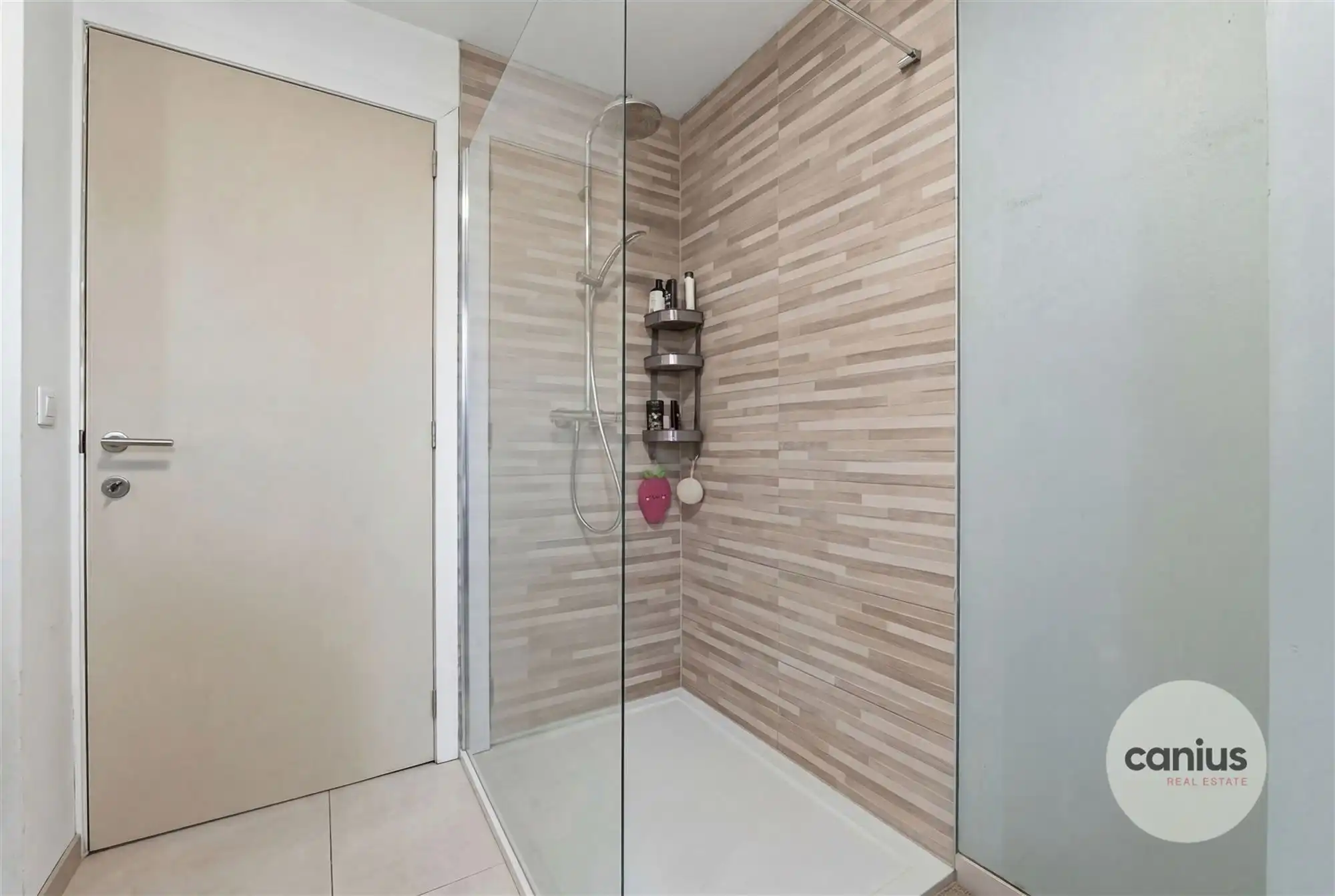 RECENTE WONING MET 3 SLKS NABIJ HET STADSCENTRUM foto 15