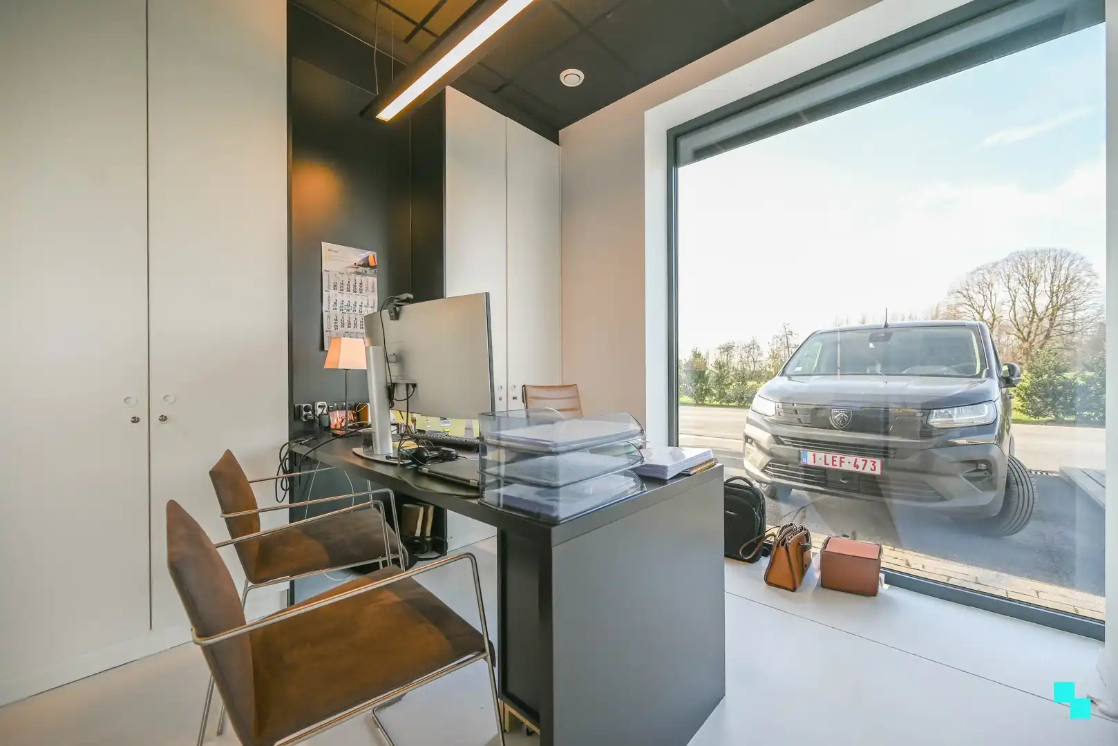 Terbeschikkingstelling van kantoorruimte in Waregem foto 17