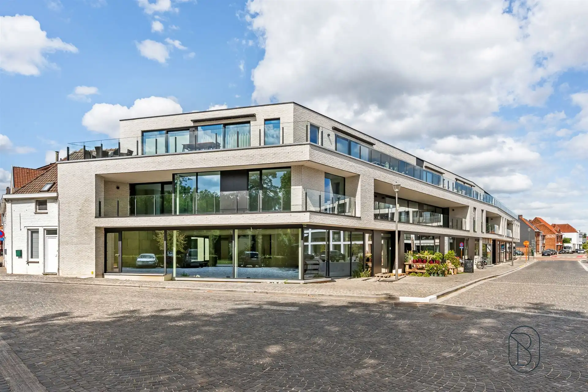 Gebouw te koop Vichteplaats WINKEL3 - 8570 VICHTE
