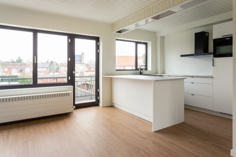 Instapklare ruime woning,  W-tuin, op centrale locatie! foto 7