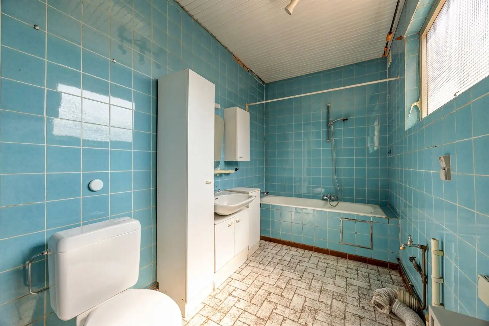 karaktervolle 3-slaapkamerwoning met grote zolder, diepe tuin en berging foto 8
