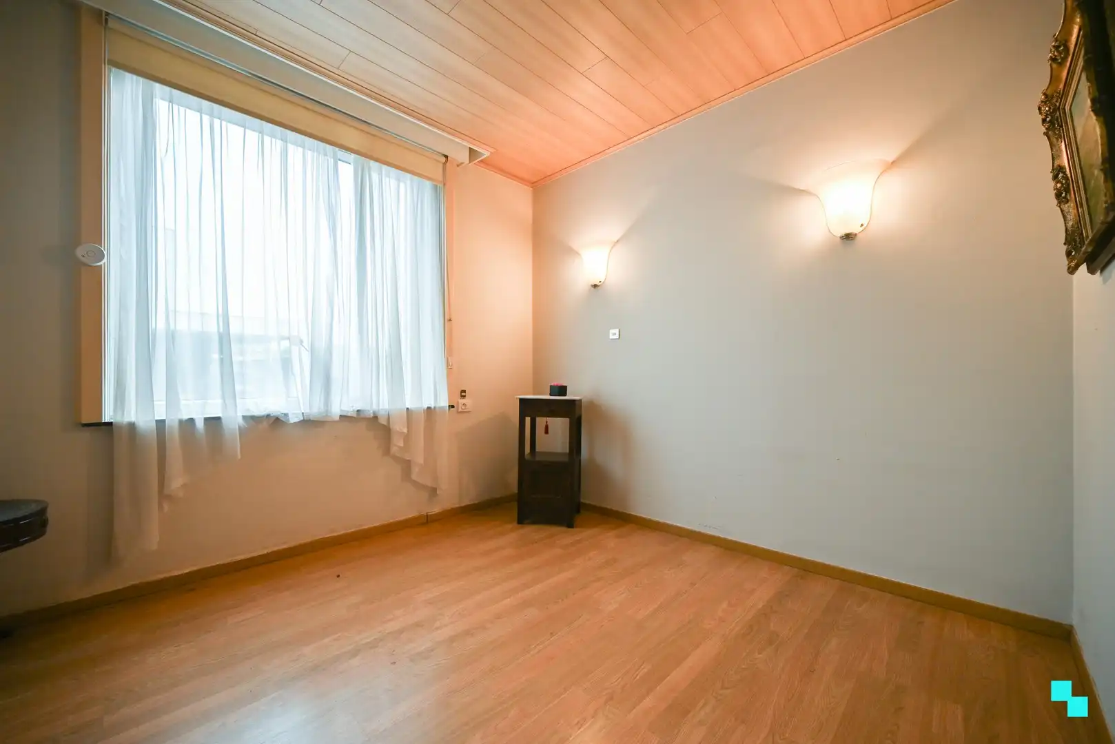 Te renoveren ééngezinswoning met vier slaapkamers en stockagemogelijkheden te Izegem foto 6