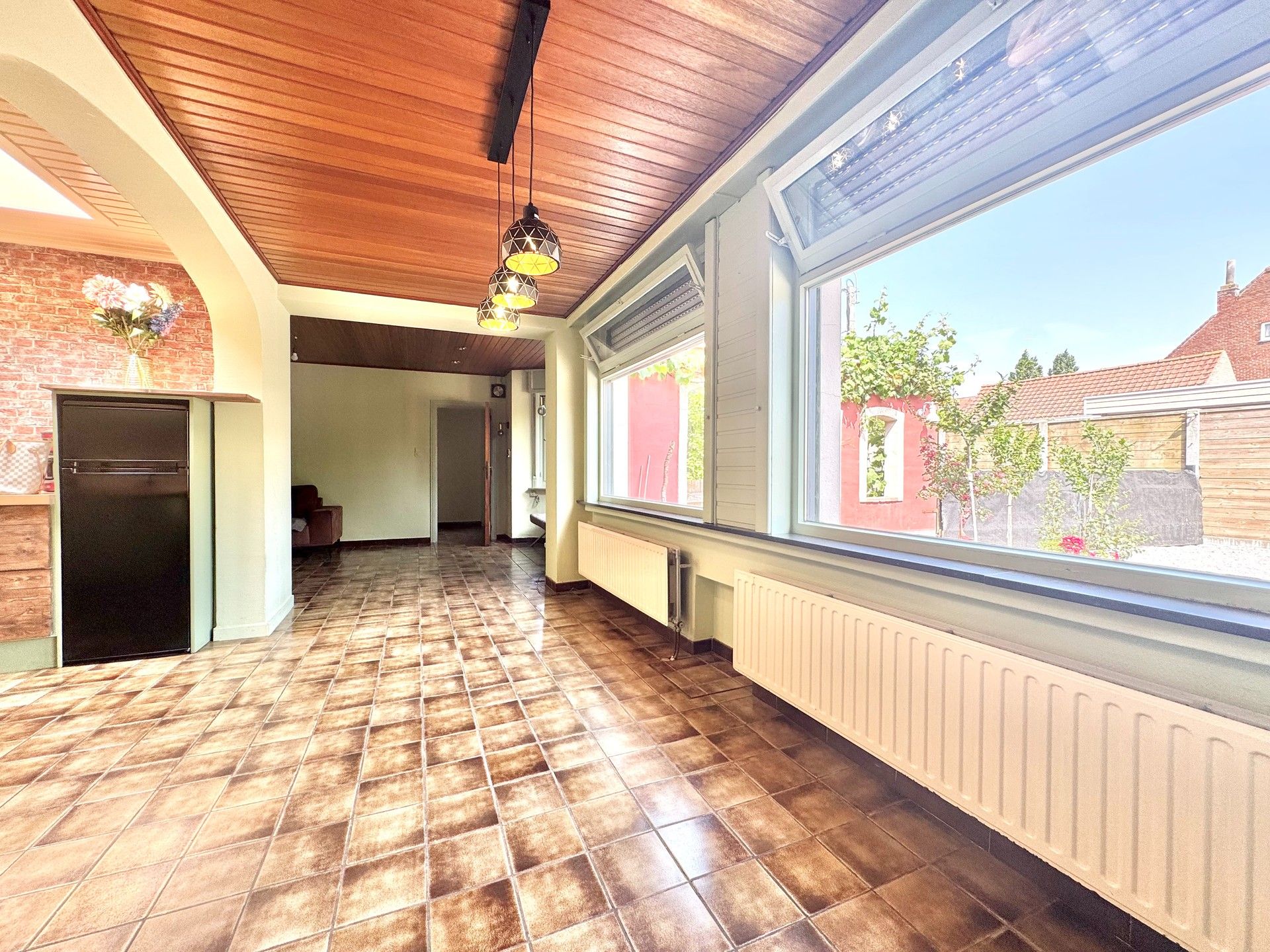 HOB MET 3 SLPKS, TUIN & MAGAZIJN - 562 M² foto 16