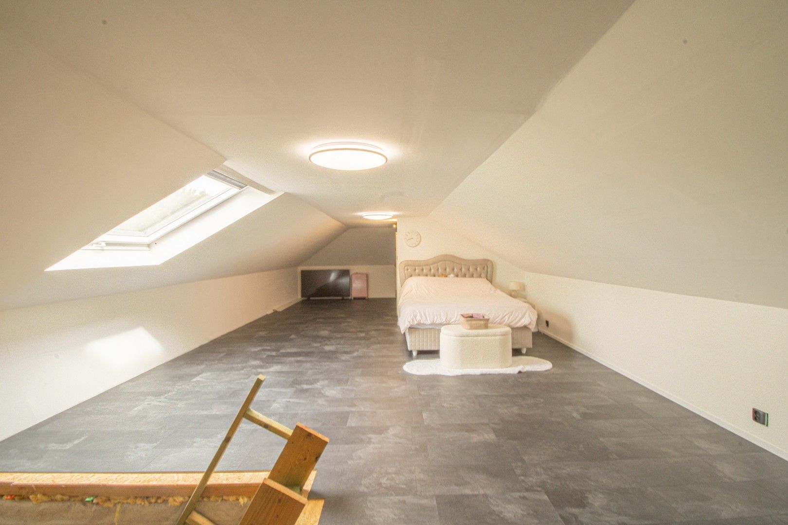Vrijstaande, instapklare woning in een rustige woonwijk foto 29