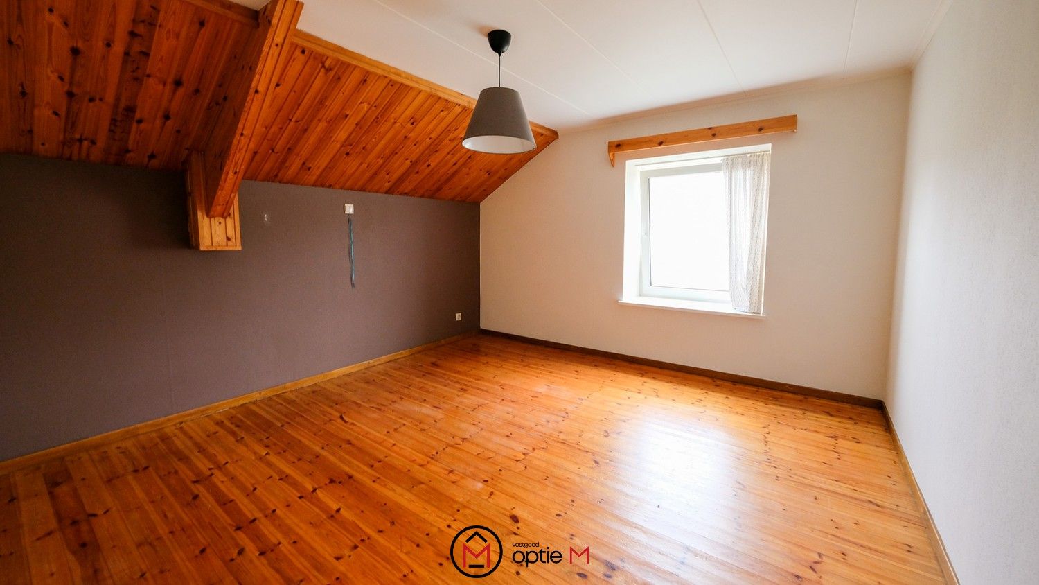 Halfopen woning te huur met tuin en garage in Bilzen foto 10