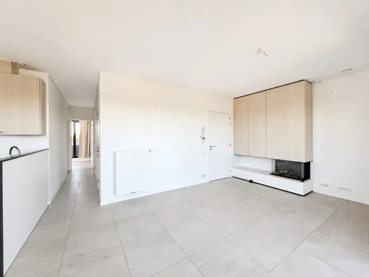 Recent 2-slaapkamer appartement met verschillende terrassen, een kelderberging en een parkeerplaats foto 4