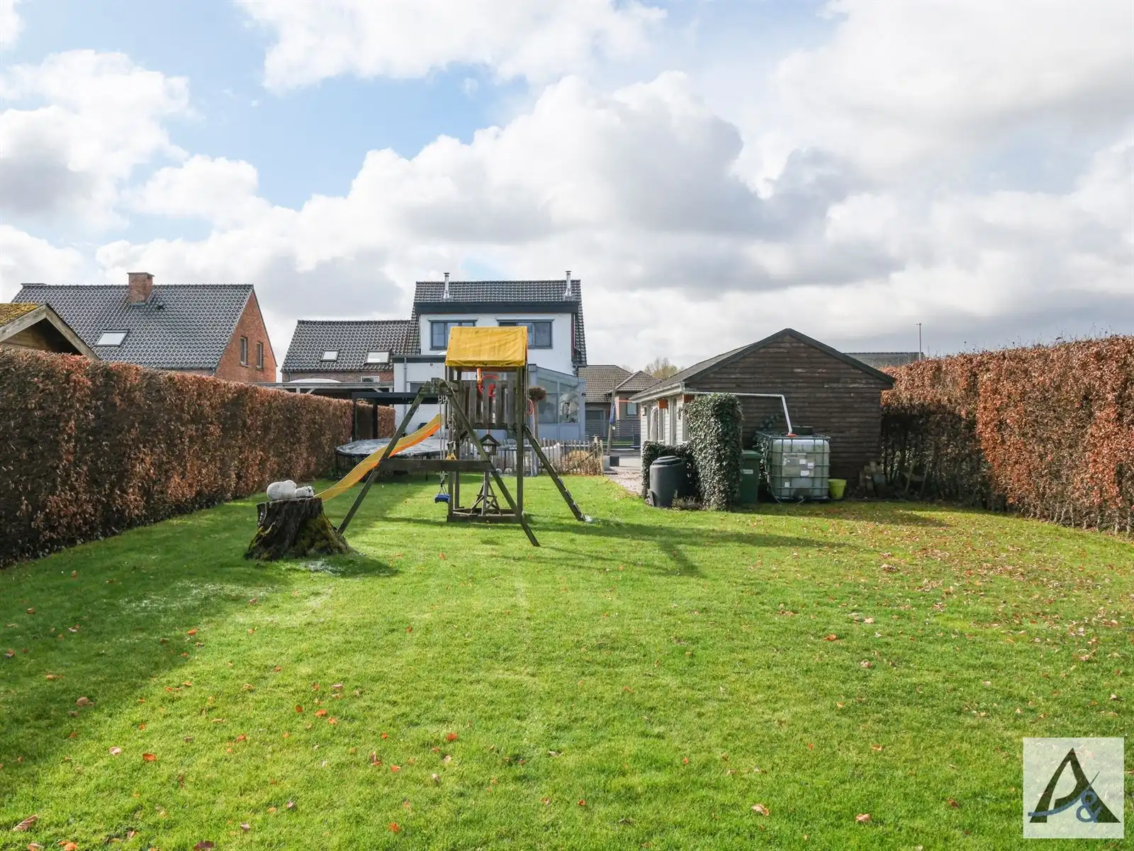 Instapklare eengezinswoning met prachtige tuin! foto 35