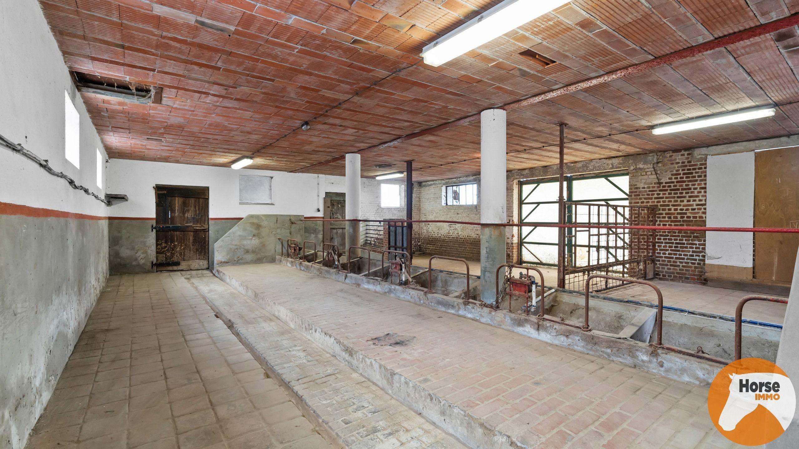 HERZELE - Woning met bijgebouw op 55are foto 28