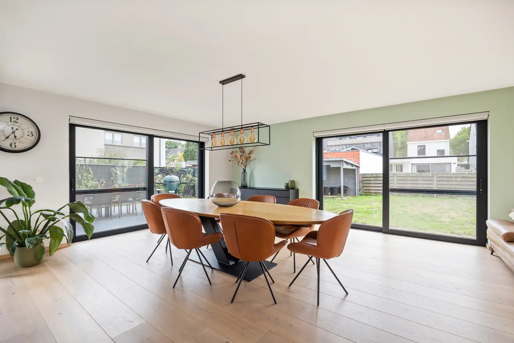 VILLA MET 4 SLAAPKAMERS, 2 BADKAMERS EN KWALITATIEF MAATWERK IN GOOREIND-WUUSTWEZEL TE KOOP foto 10