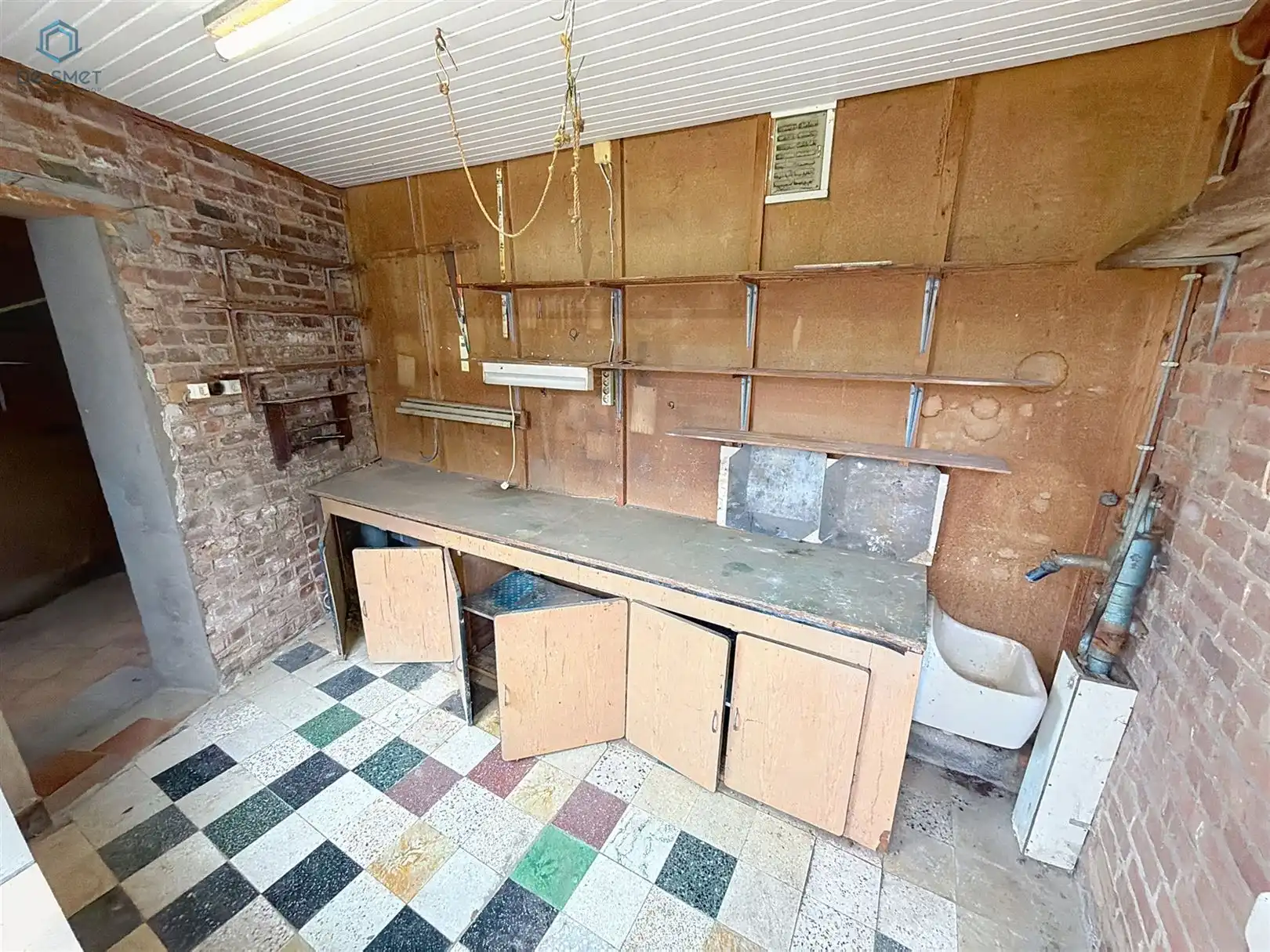 TE RENOVEREN WONING MET 3 SLAAPKAMERS, GARAGE EN TERRAS IN VIANE foto 15