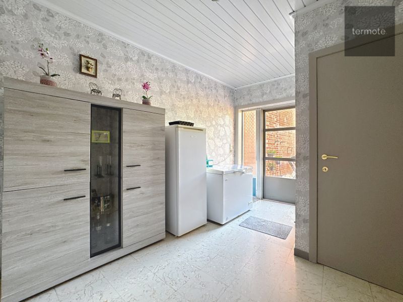 rijwoning met garage foto 10