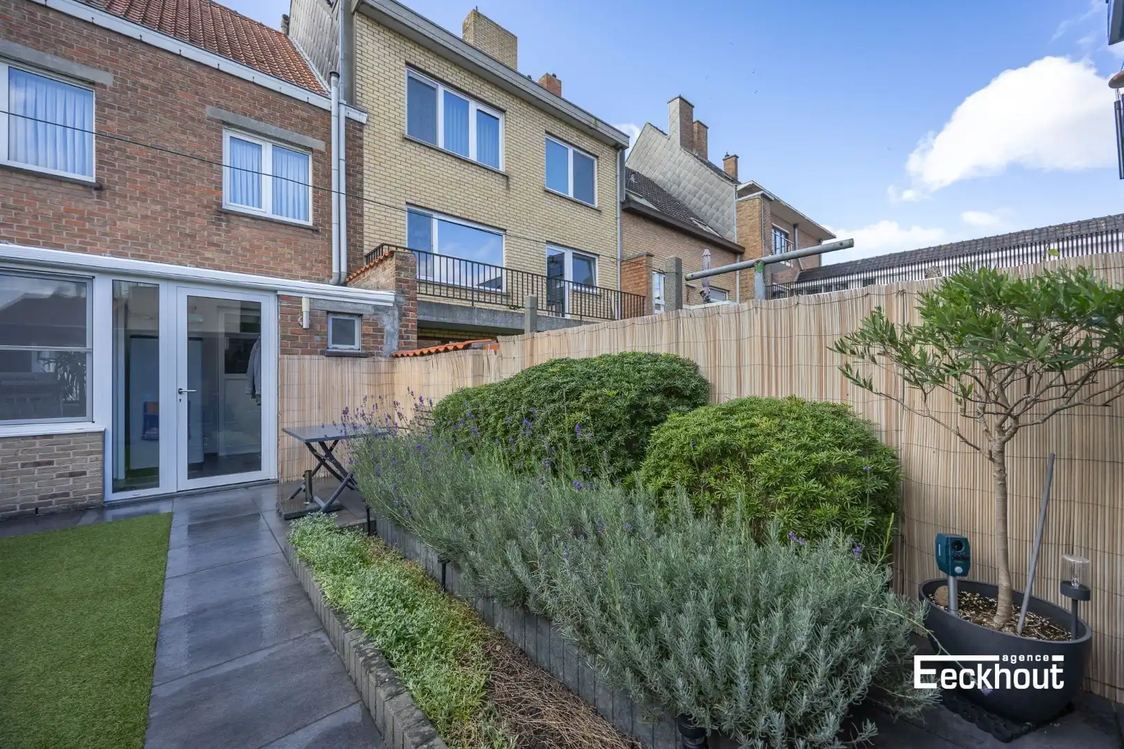 Instapklare woning met zonnige tuin op zeer gunstige ligging! foto 28