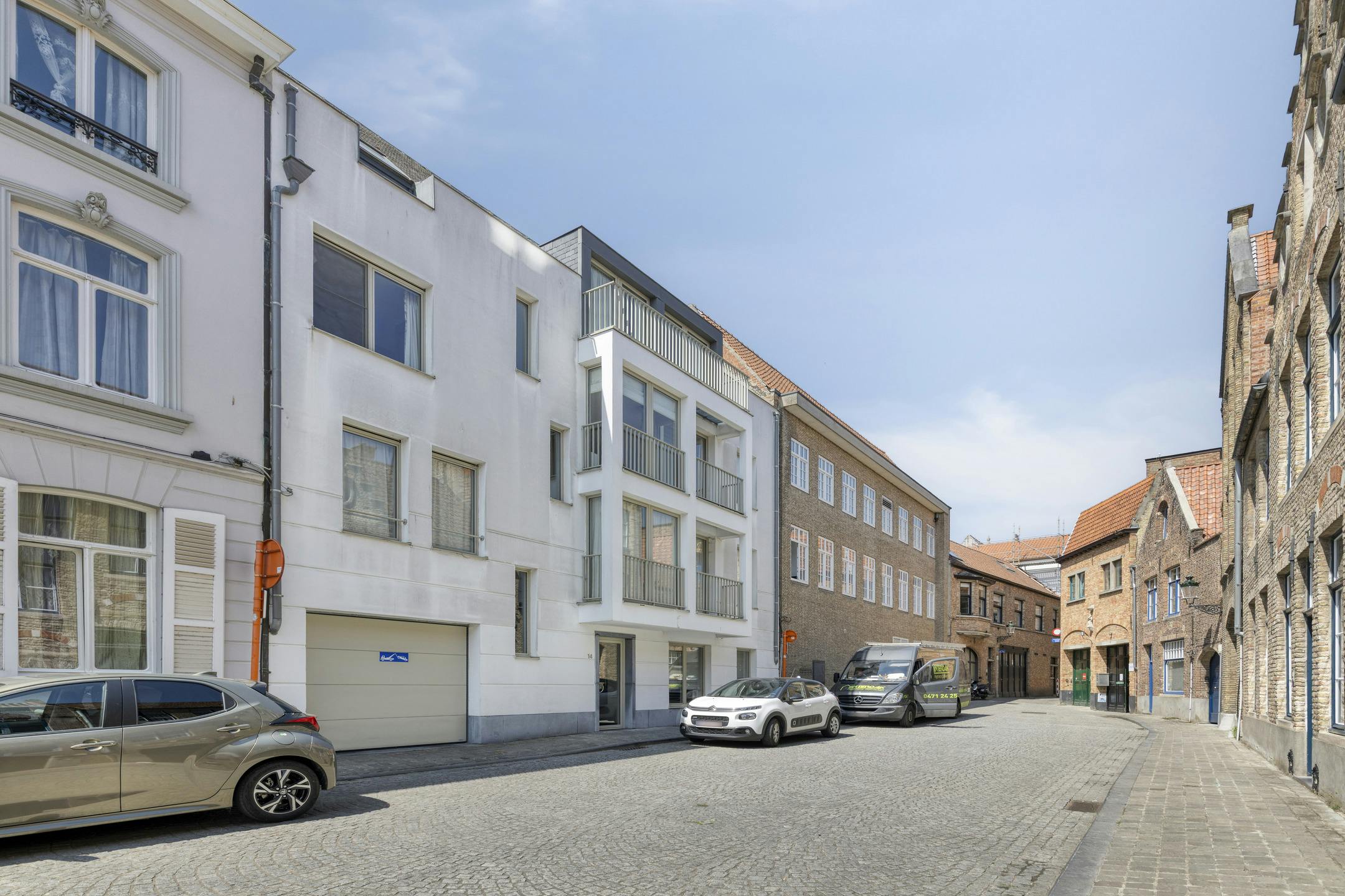 Ruim appartement in het historisch hart van Brugge foto 16