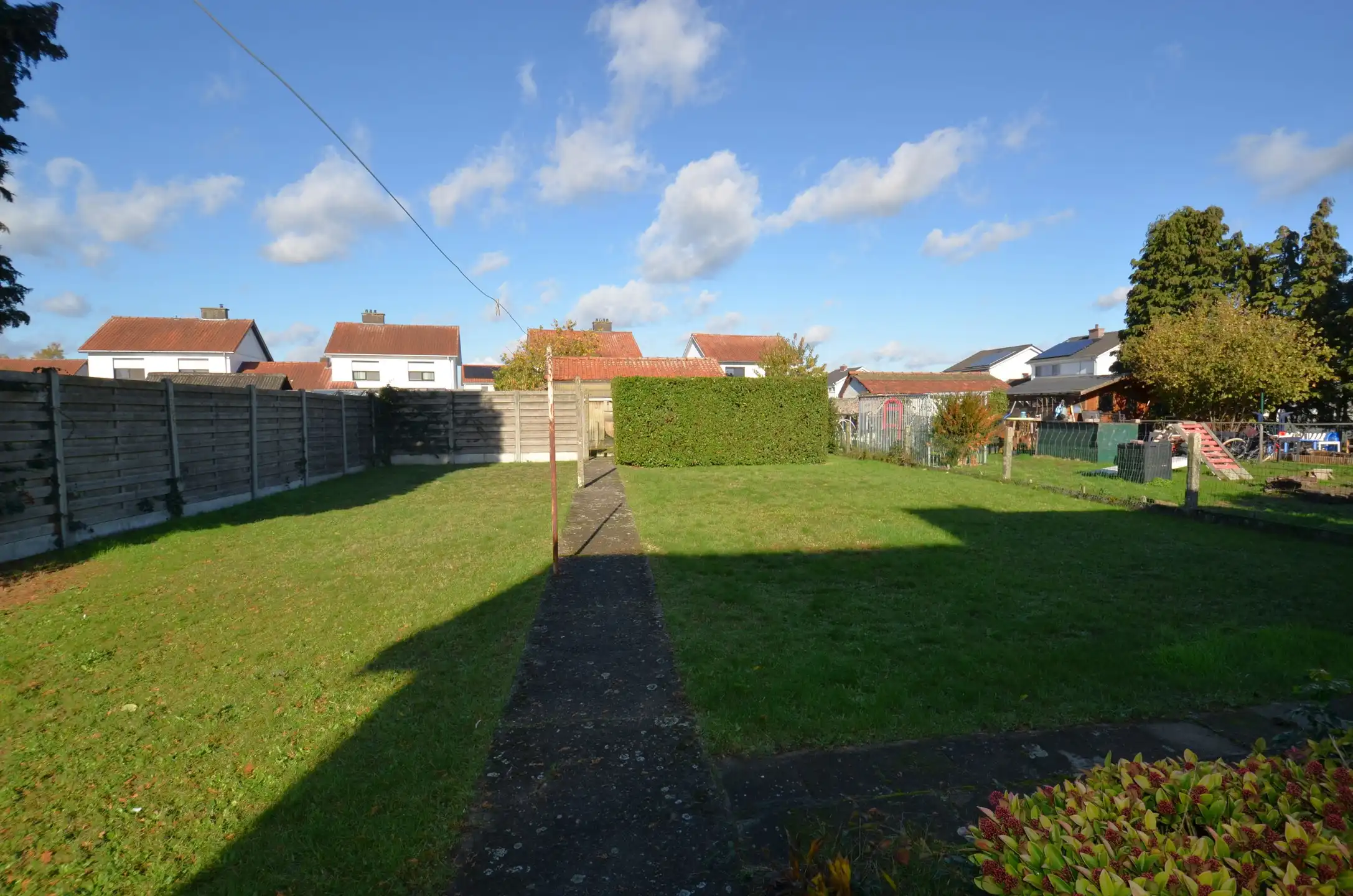 Te renoveren woning op rustige locatie foto 19