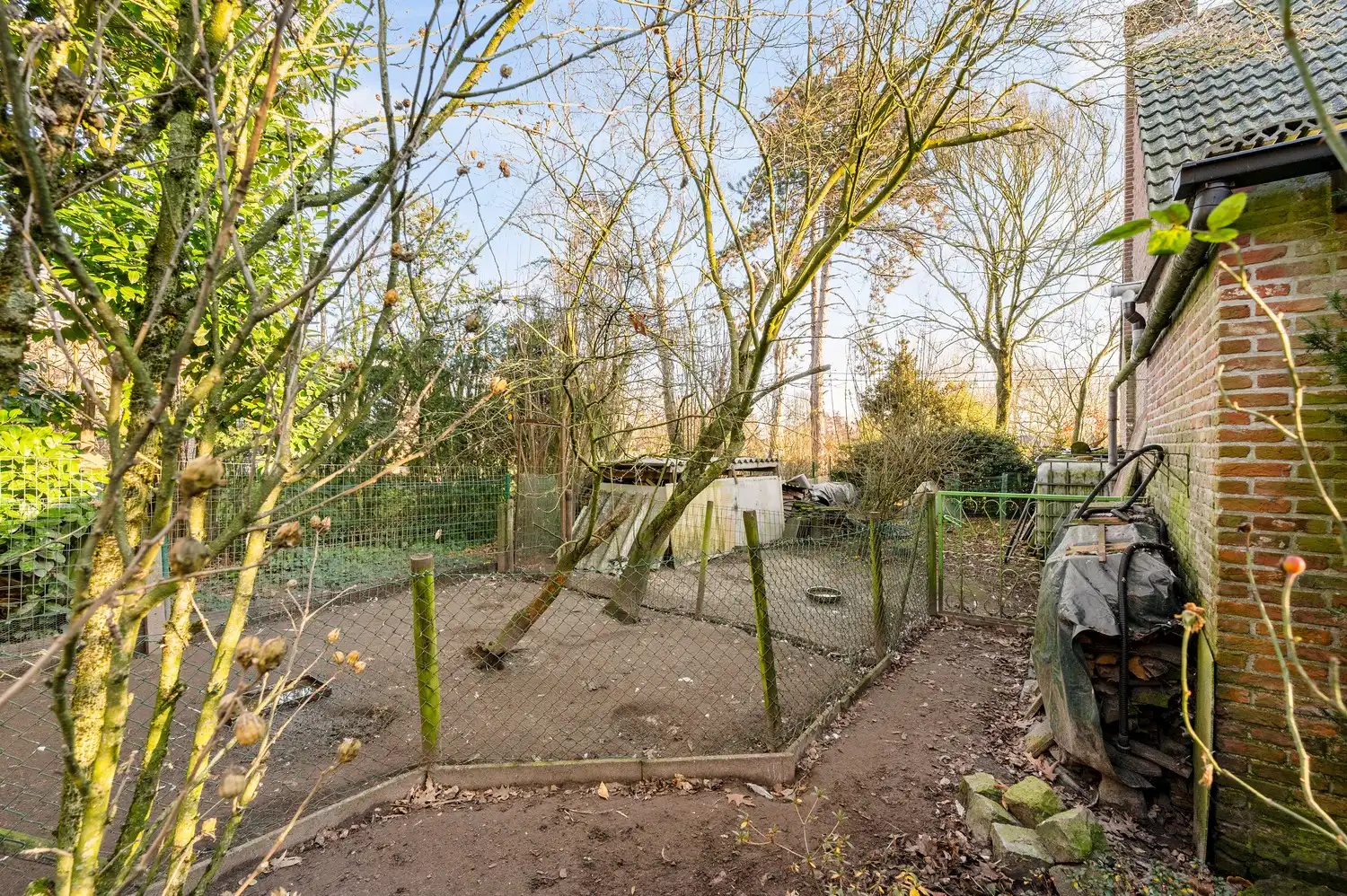 CHARMANTE WONING MET RUIME TUIN EN VIJVER I 4 SLPK I PUTTE foto 19