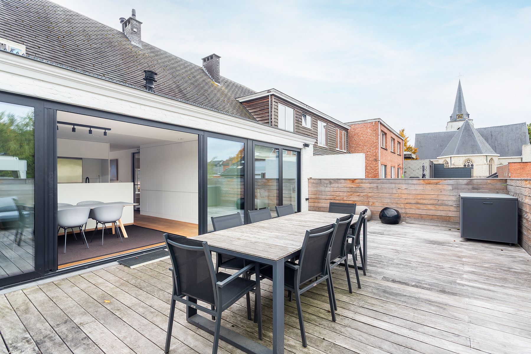 Uitzonderlijk 3 slpk duplex gelegen te centrum van Hove! foto 6