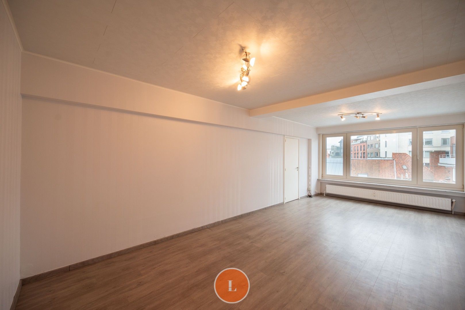 Centraal gelegen instapklaar appartement foto 3