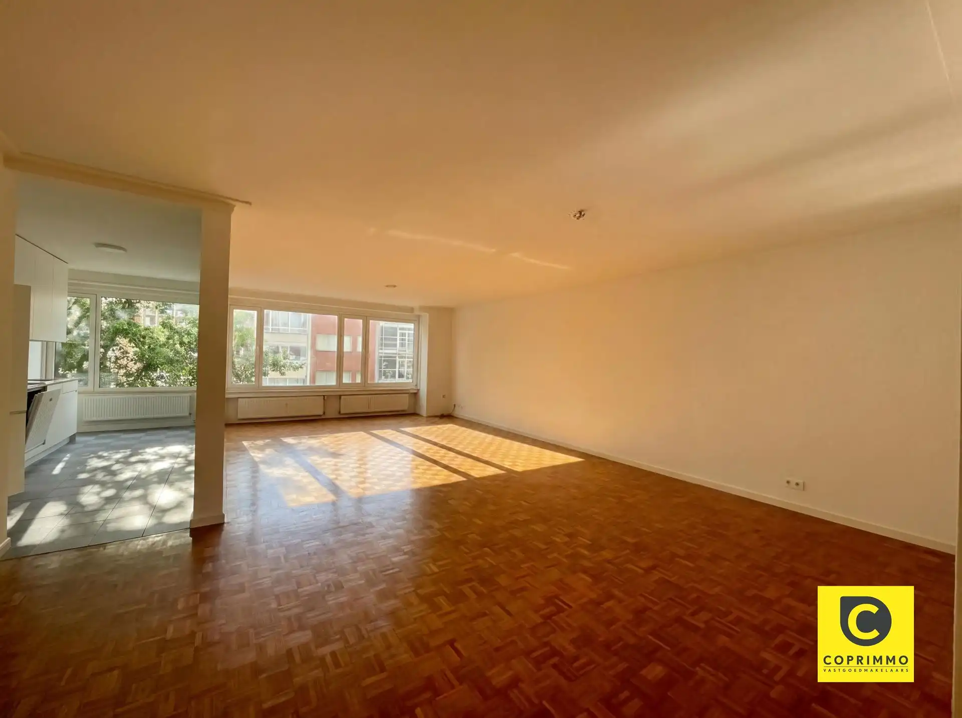 3 Slaapkamer appartement met terras en kelder foto 3