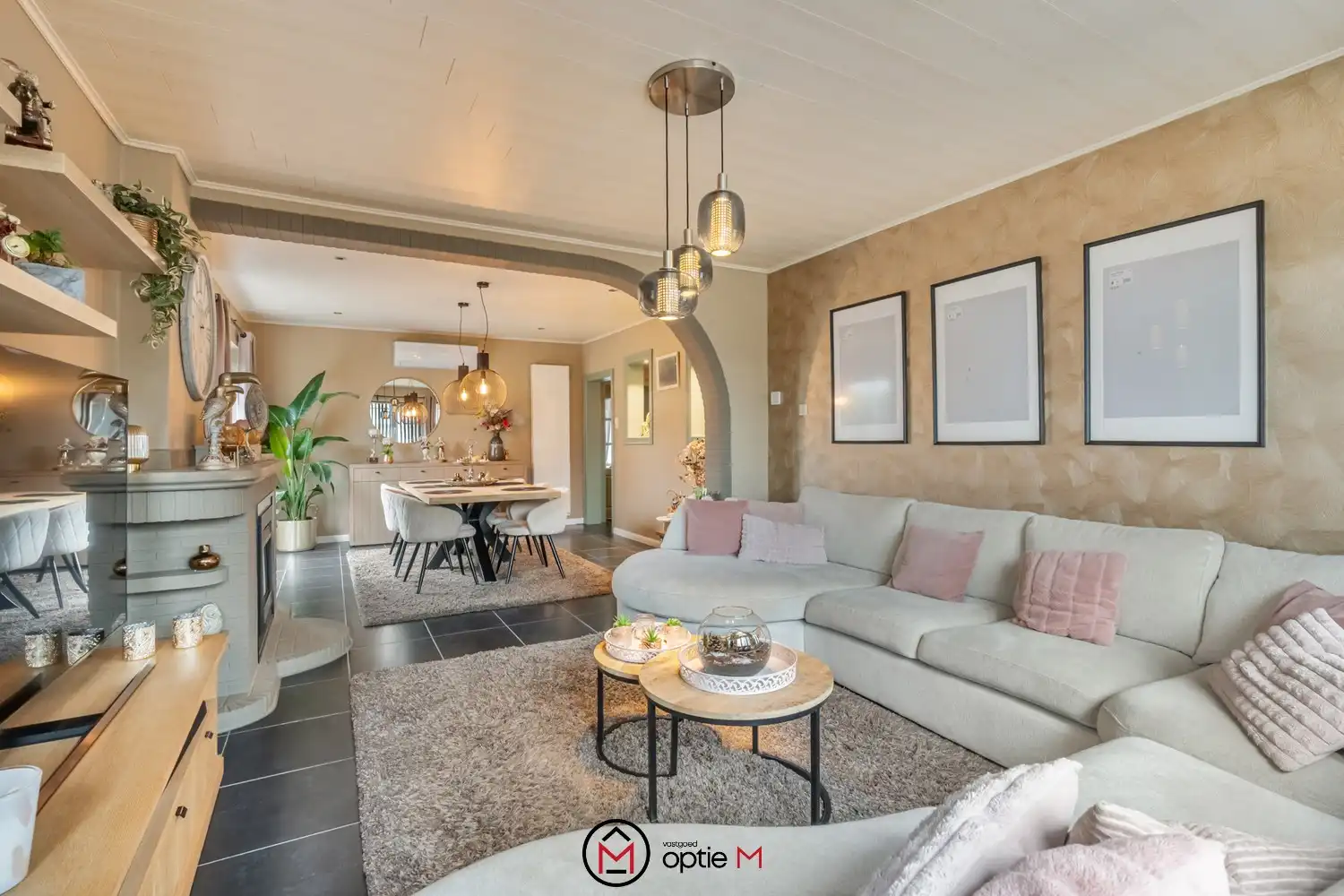 Instapklare gerenoveerde woning te koop in Hasselt met 3 slaapkamers foto 3