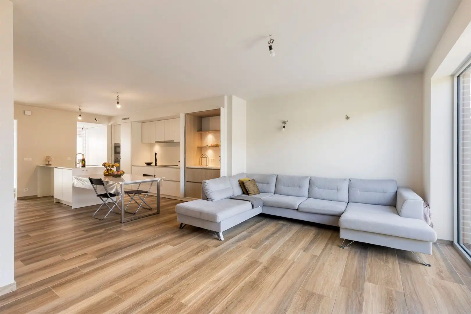 BEN woning met 4 slaapkamers in centrum Oudenaarde foto 6