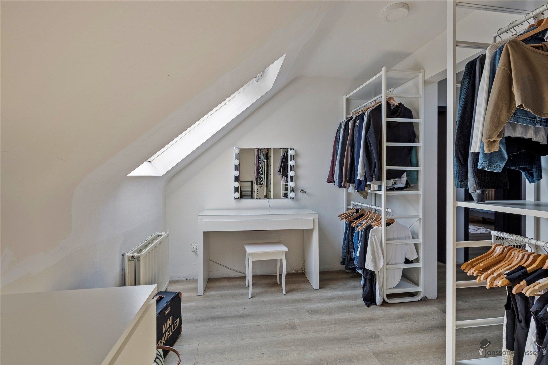 Instapklaar wonen met zonnige tuin in Hechtel-Eksel foto 20
